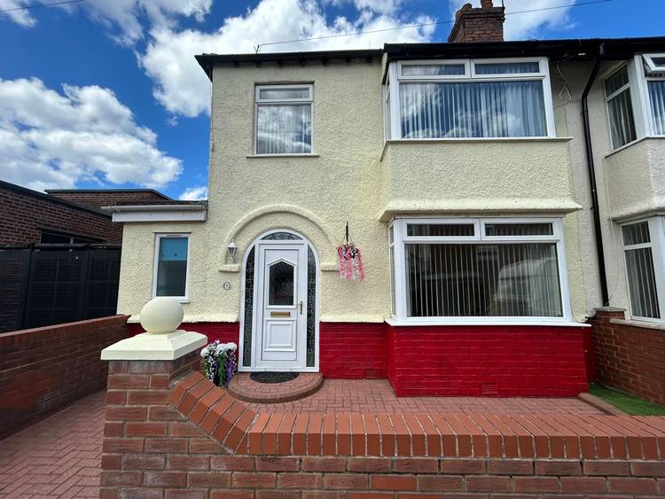 4 bedroom semi-detached house
