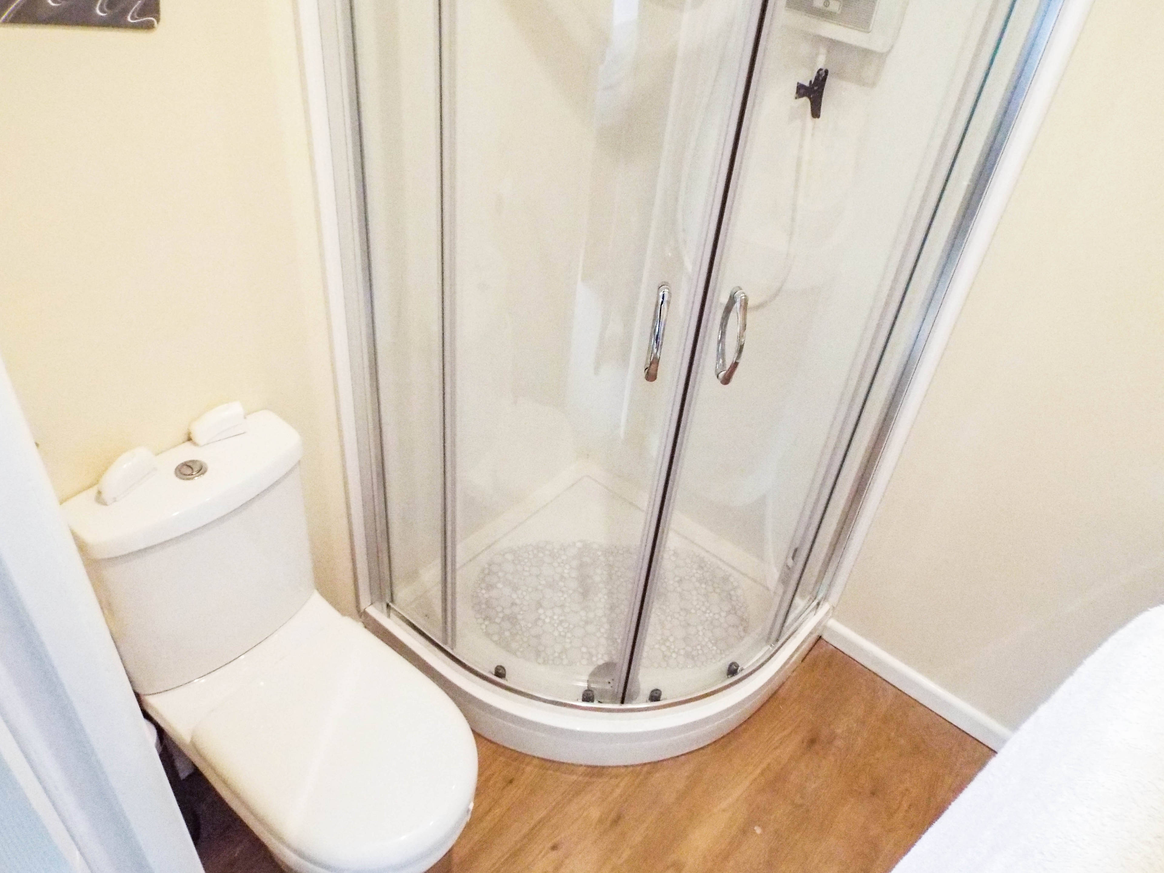 Master En-suite