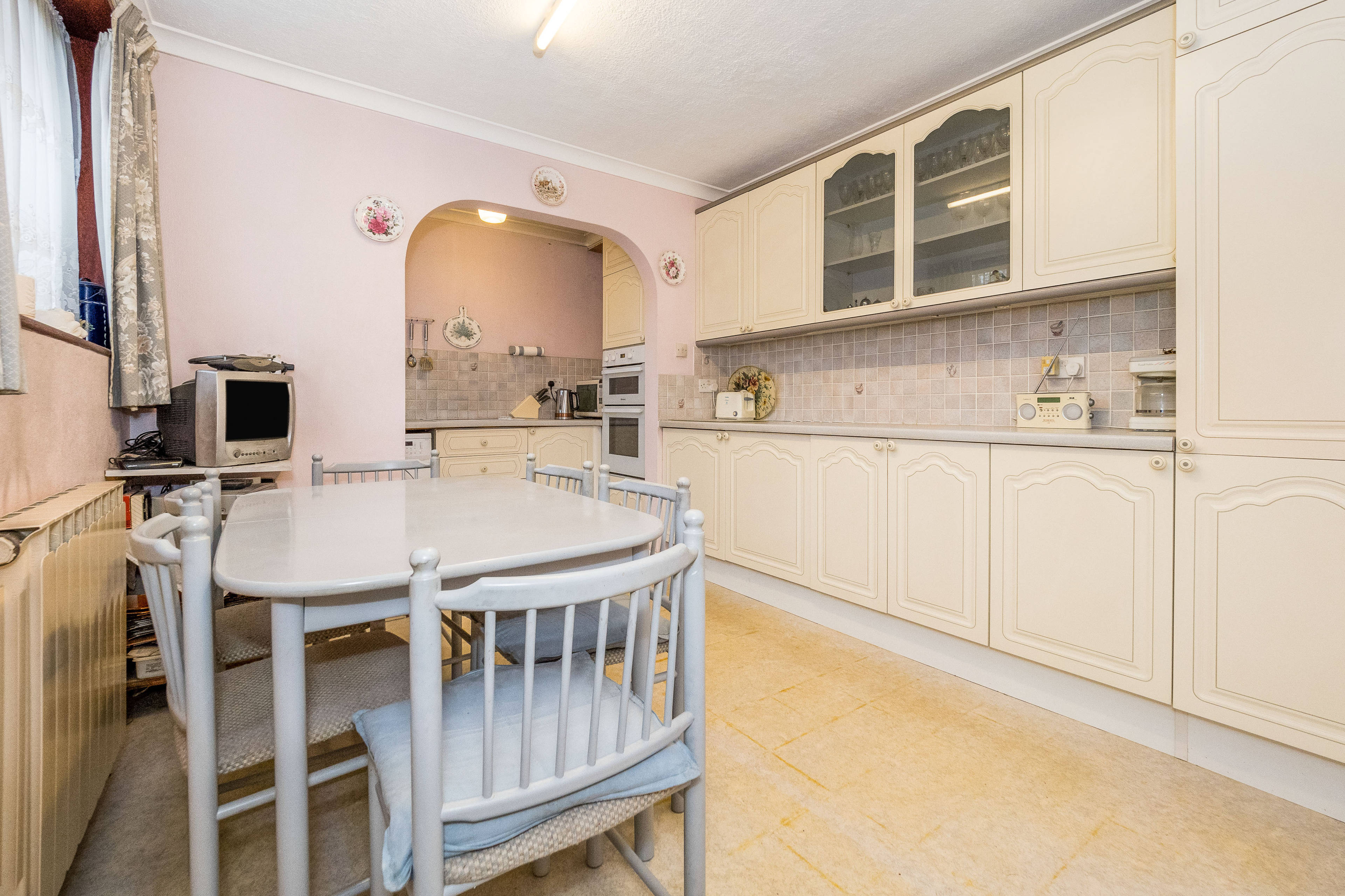 Kitchen/Breakfast