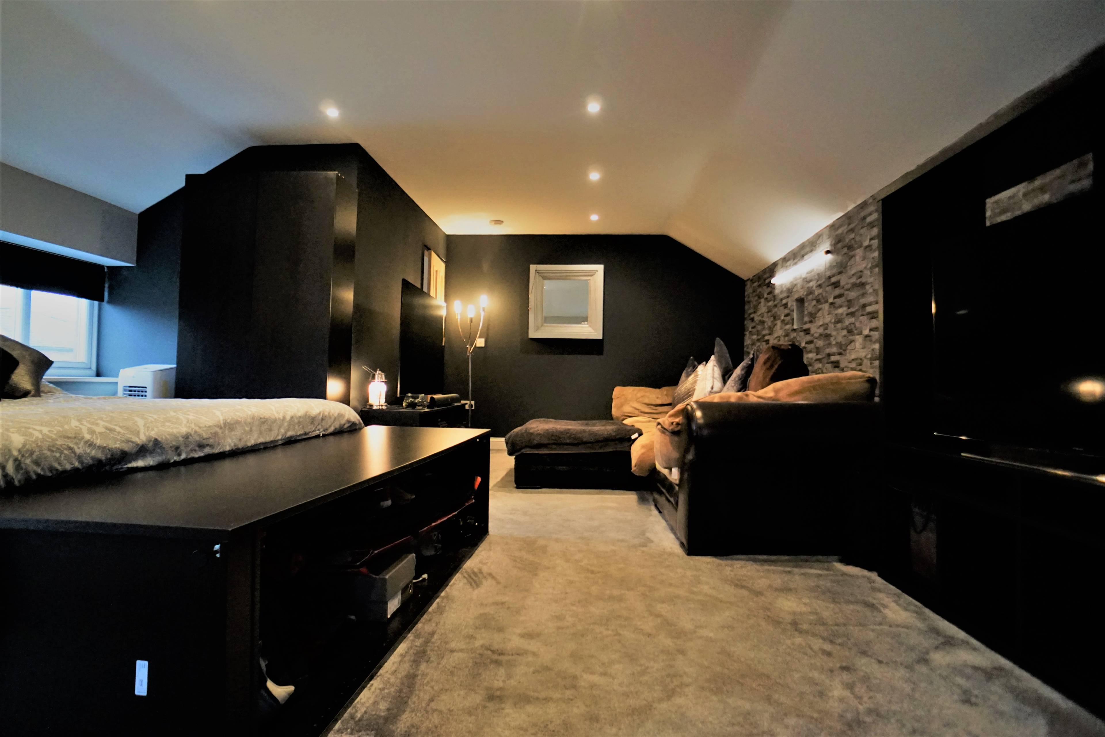 Bedroom/Lounge