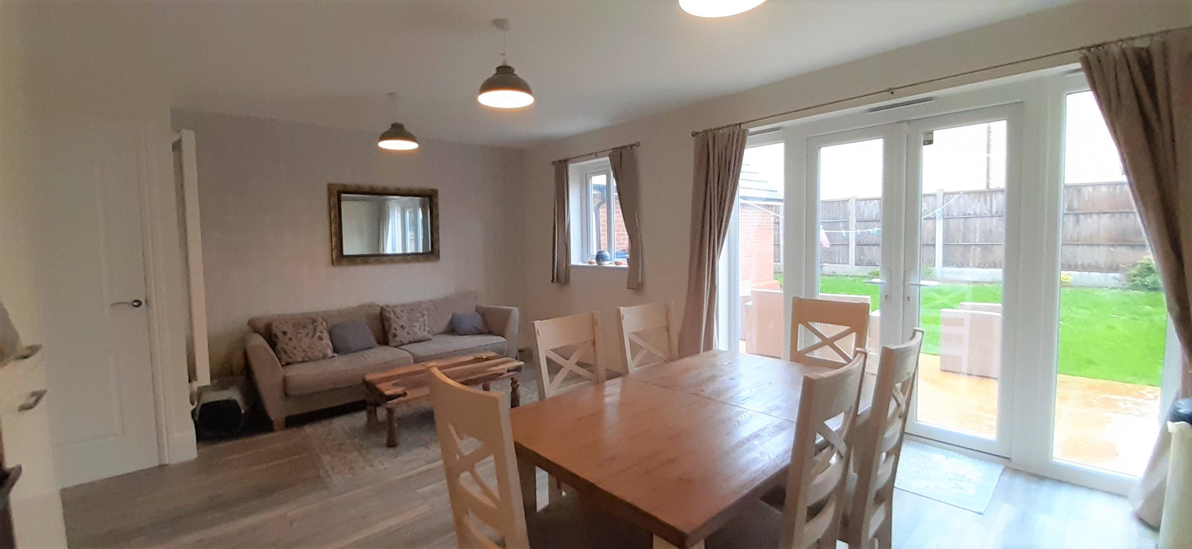 Kitchen/Family Room