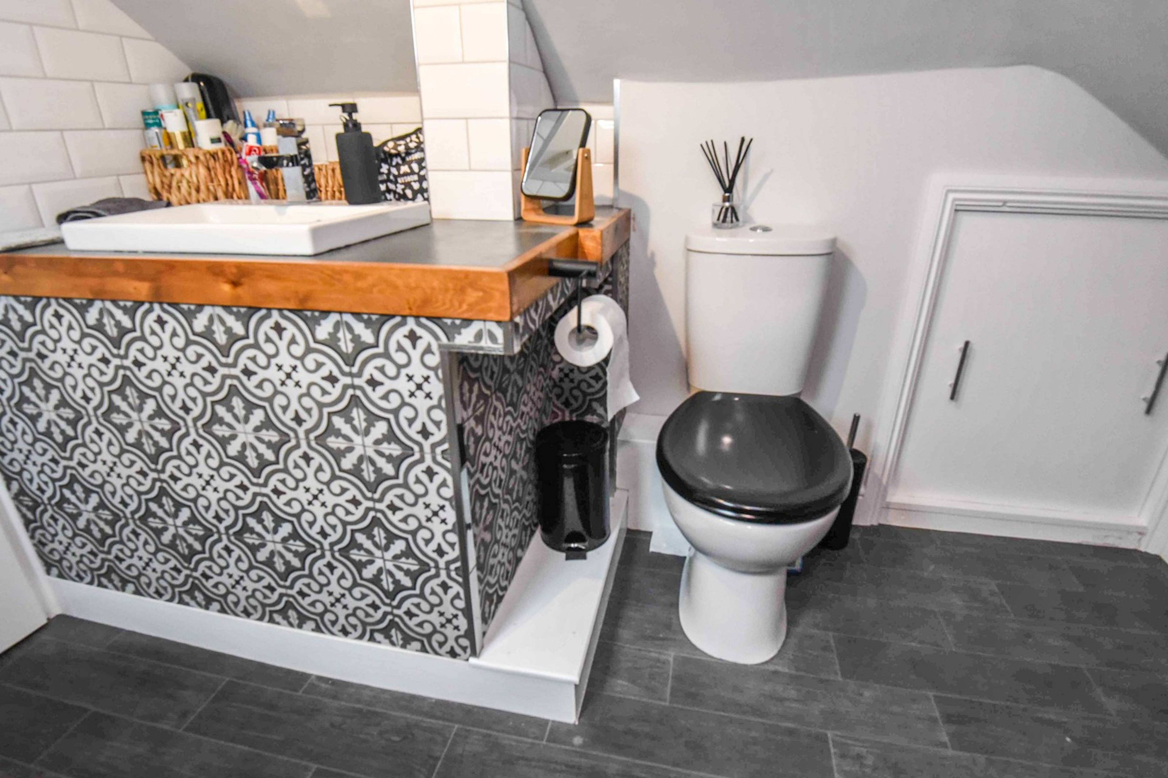 En-suite W.C.