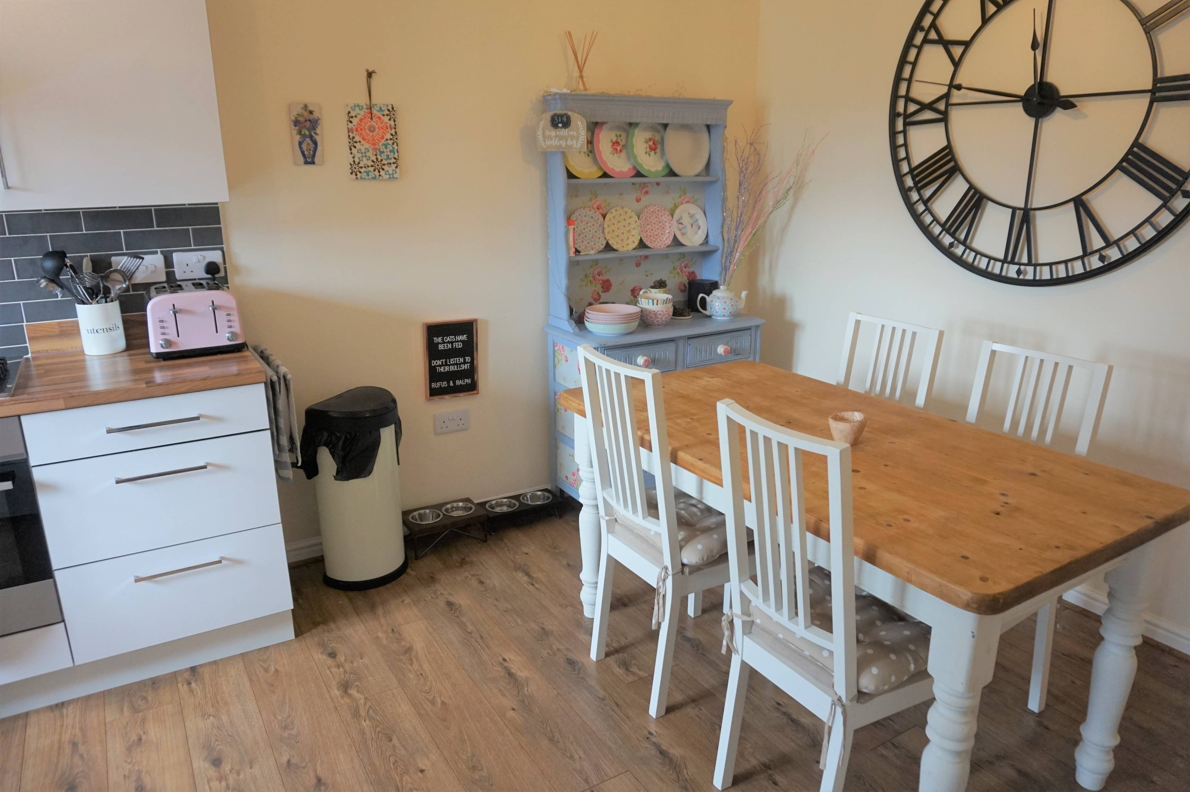 Kitchen/Dining Room