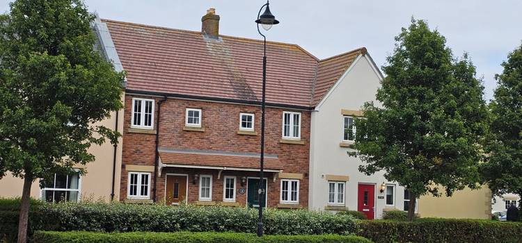 2 bedroom terraced house