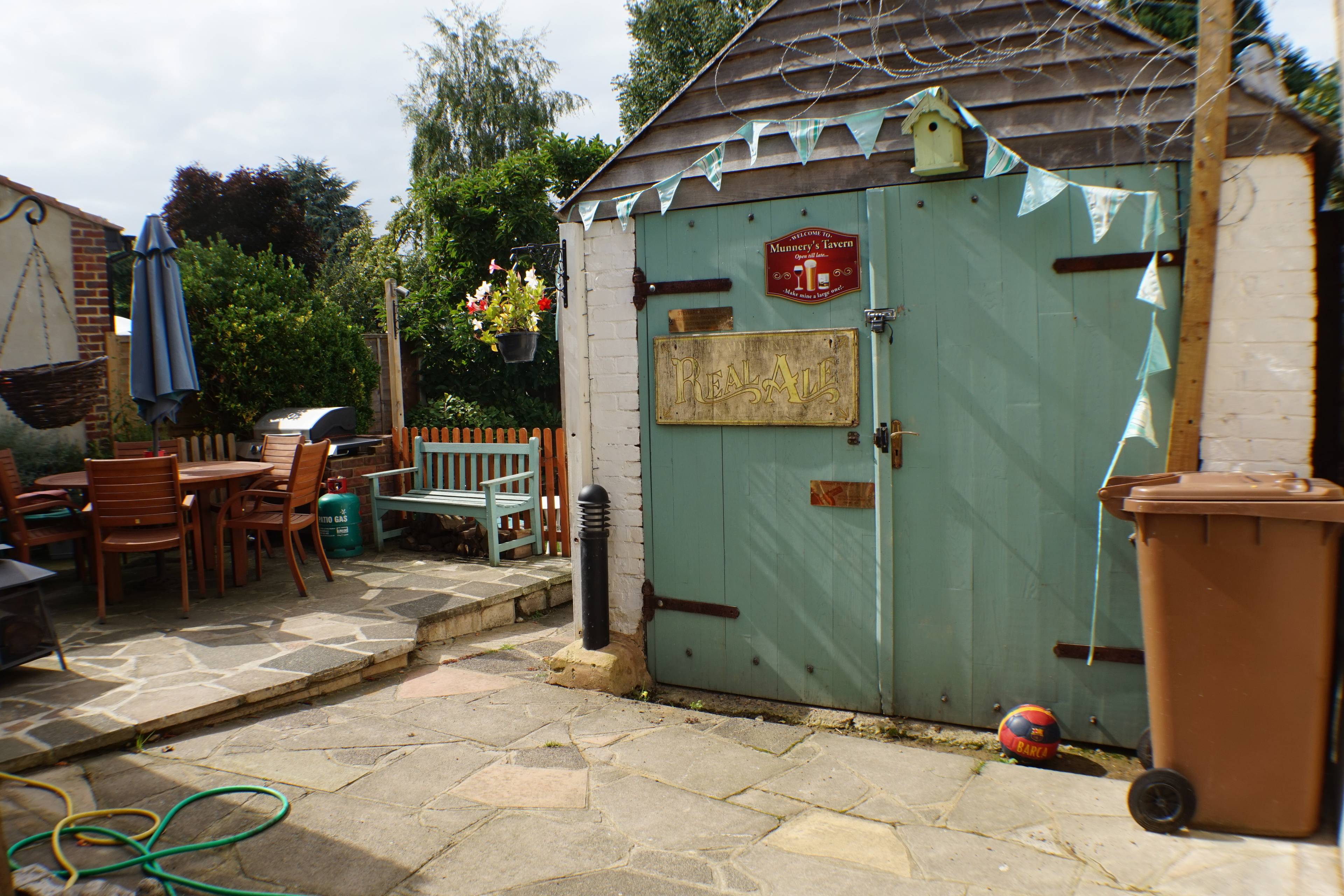 Garage