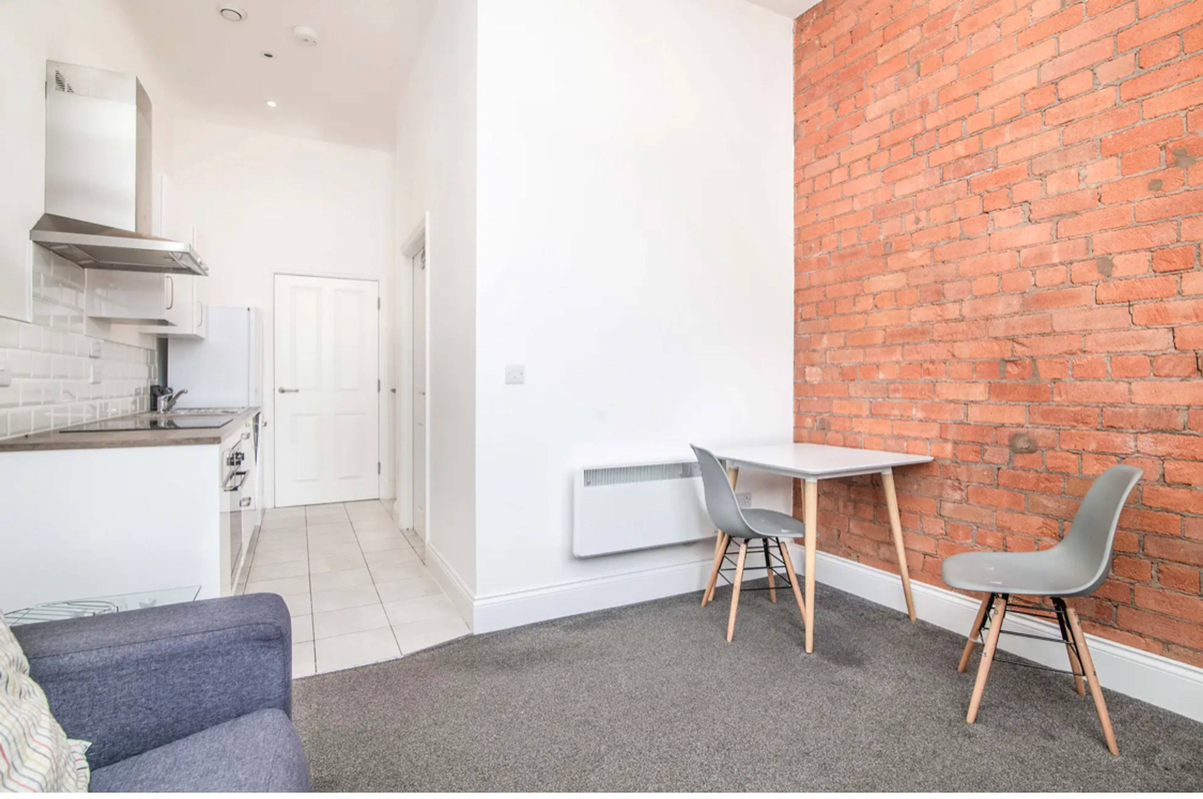 Lounge / Kitchen