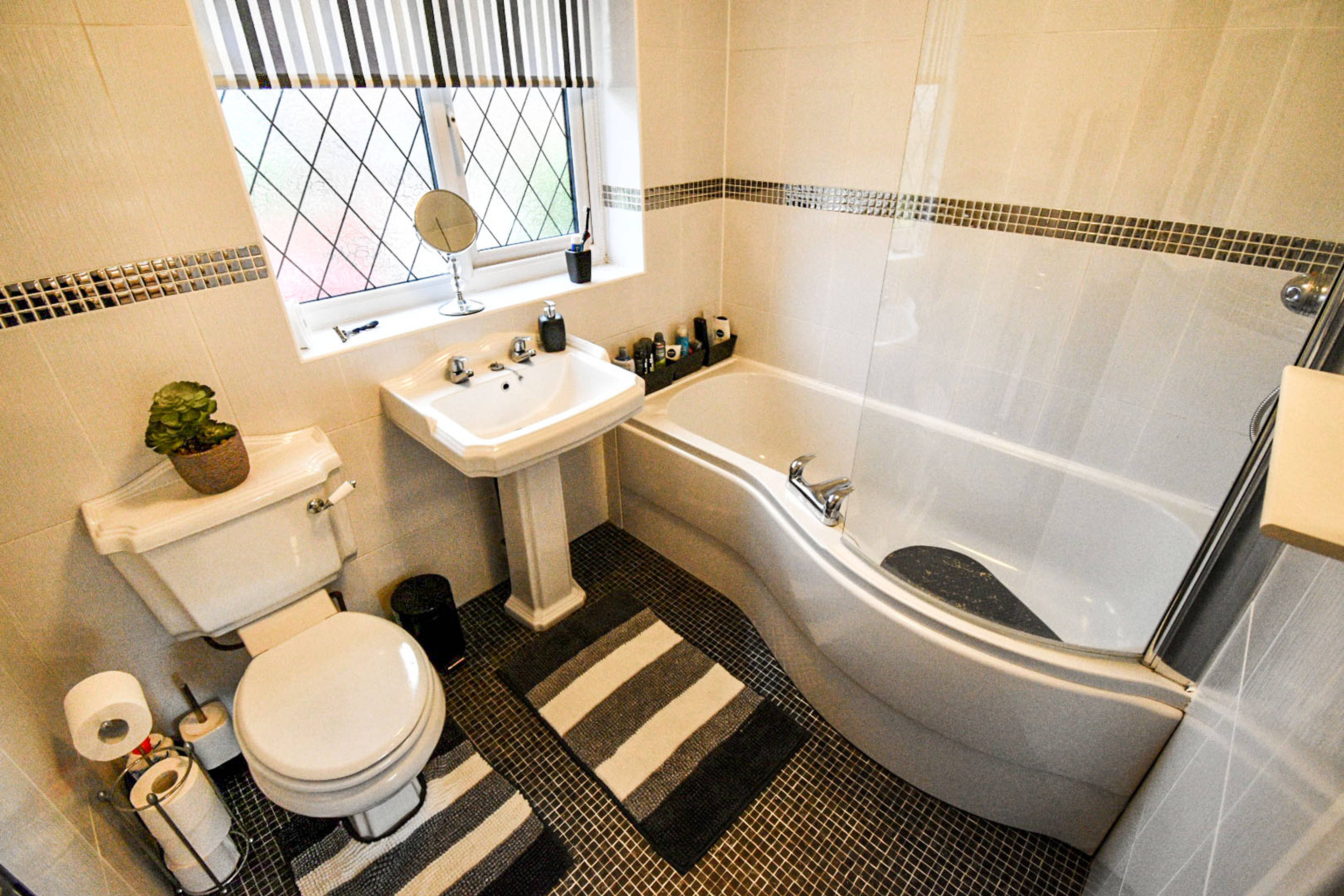 En-suite Two
