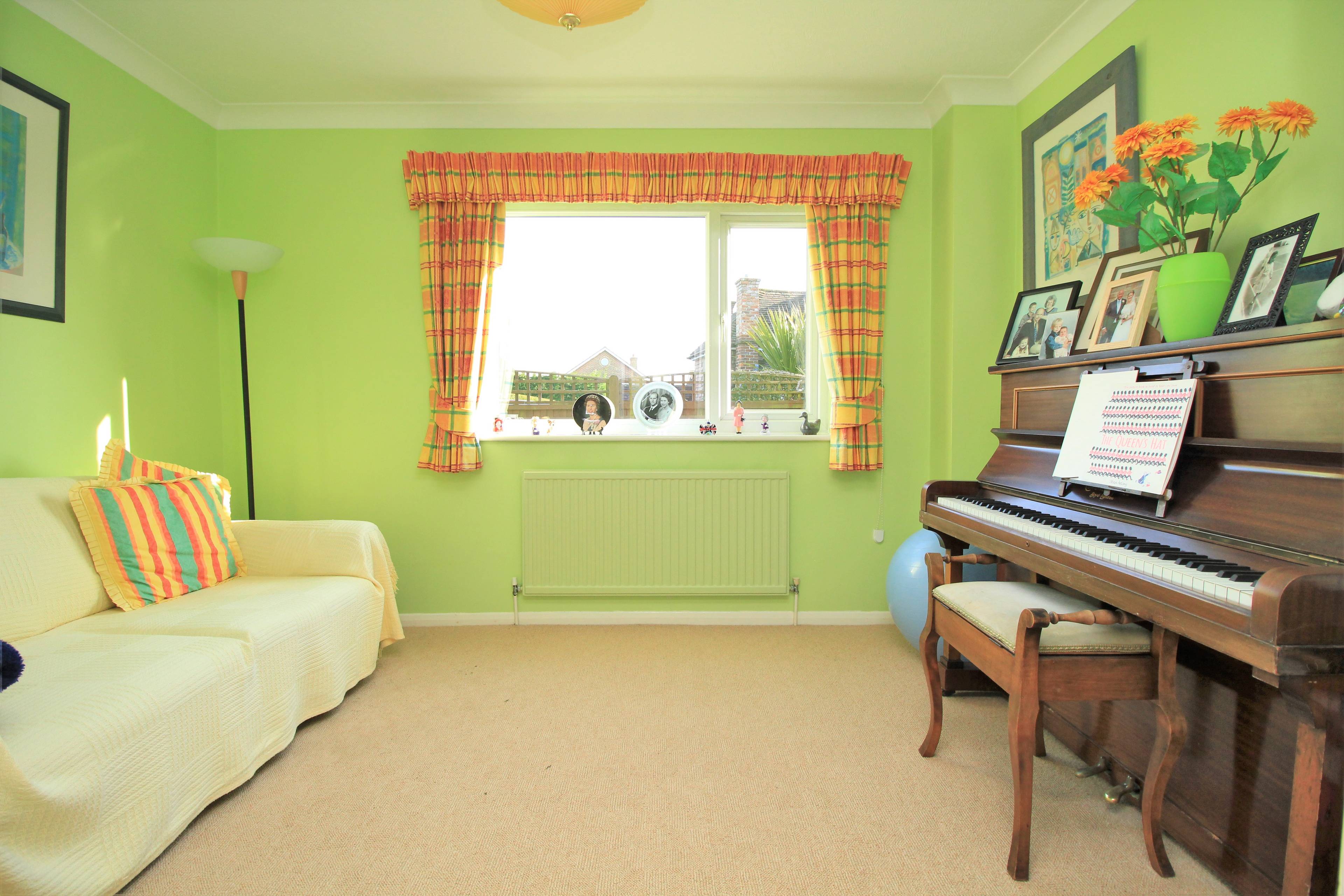 Snug / Sitting Room