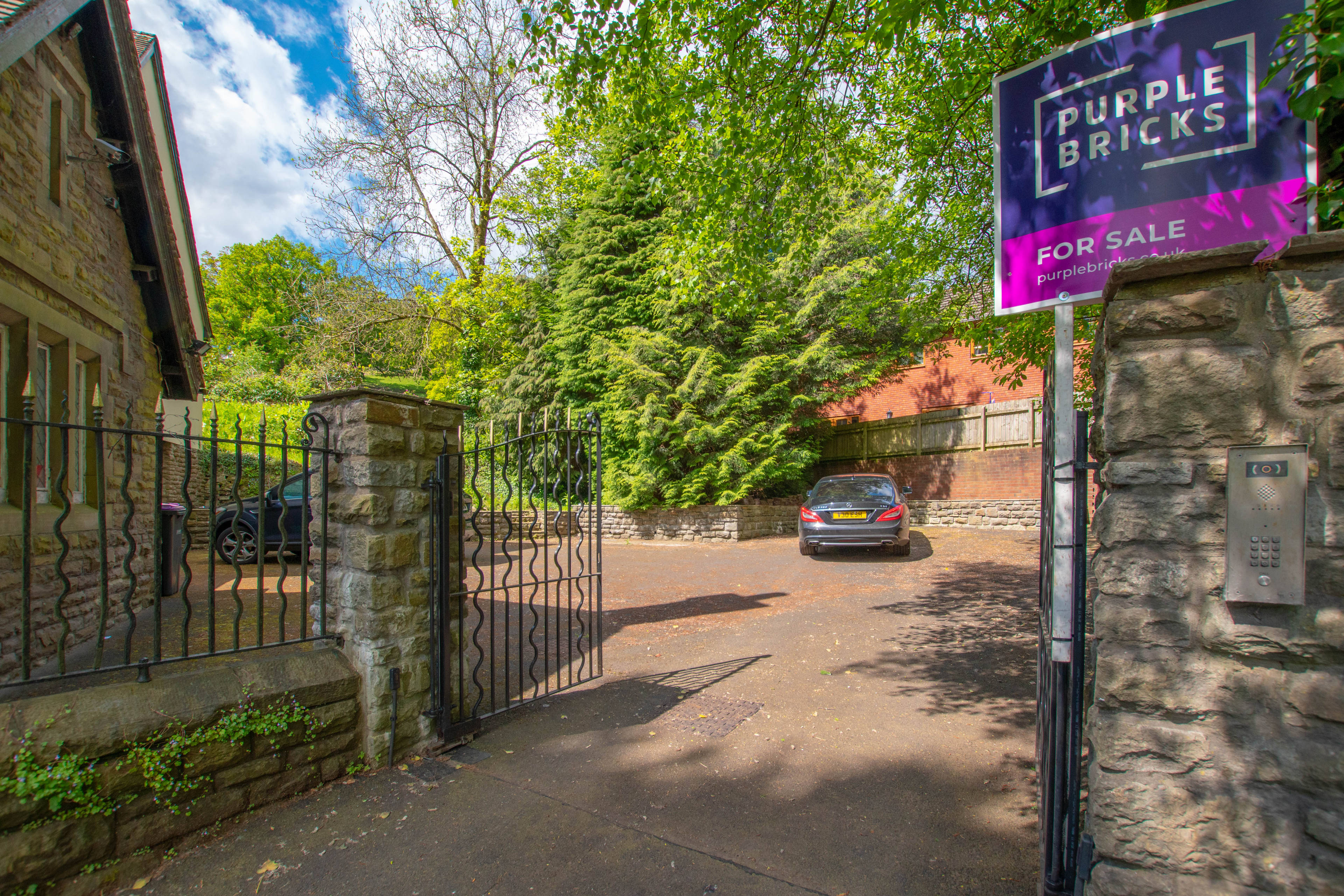 Gated Driveway