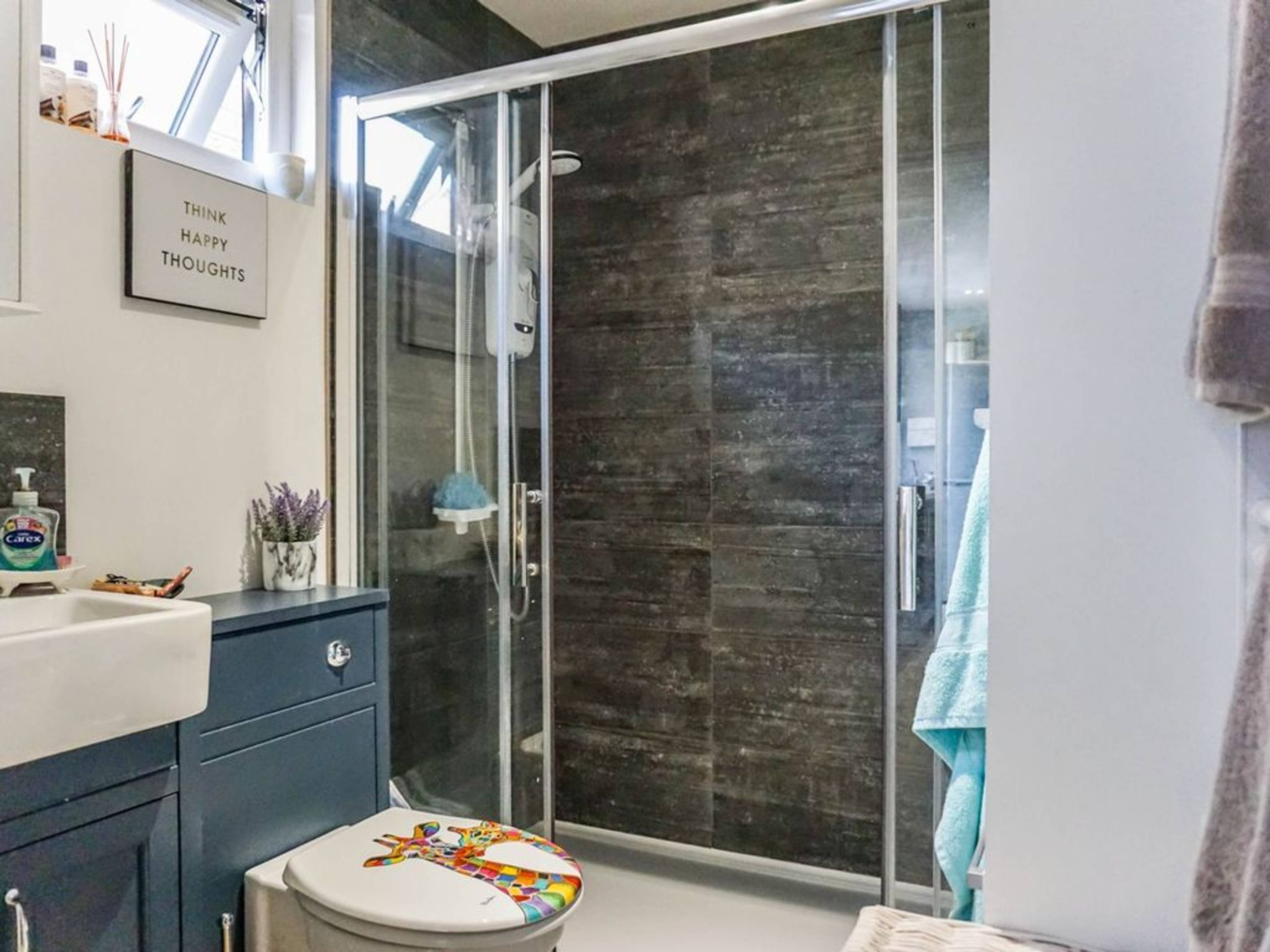 Annexe Bathroom
