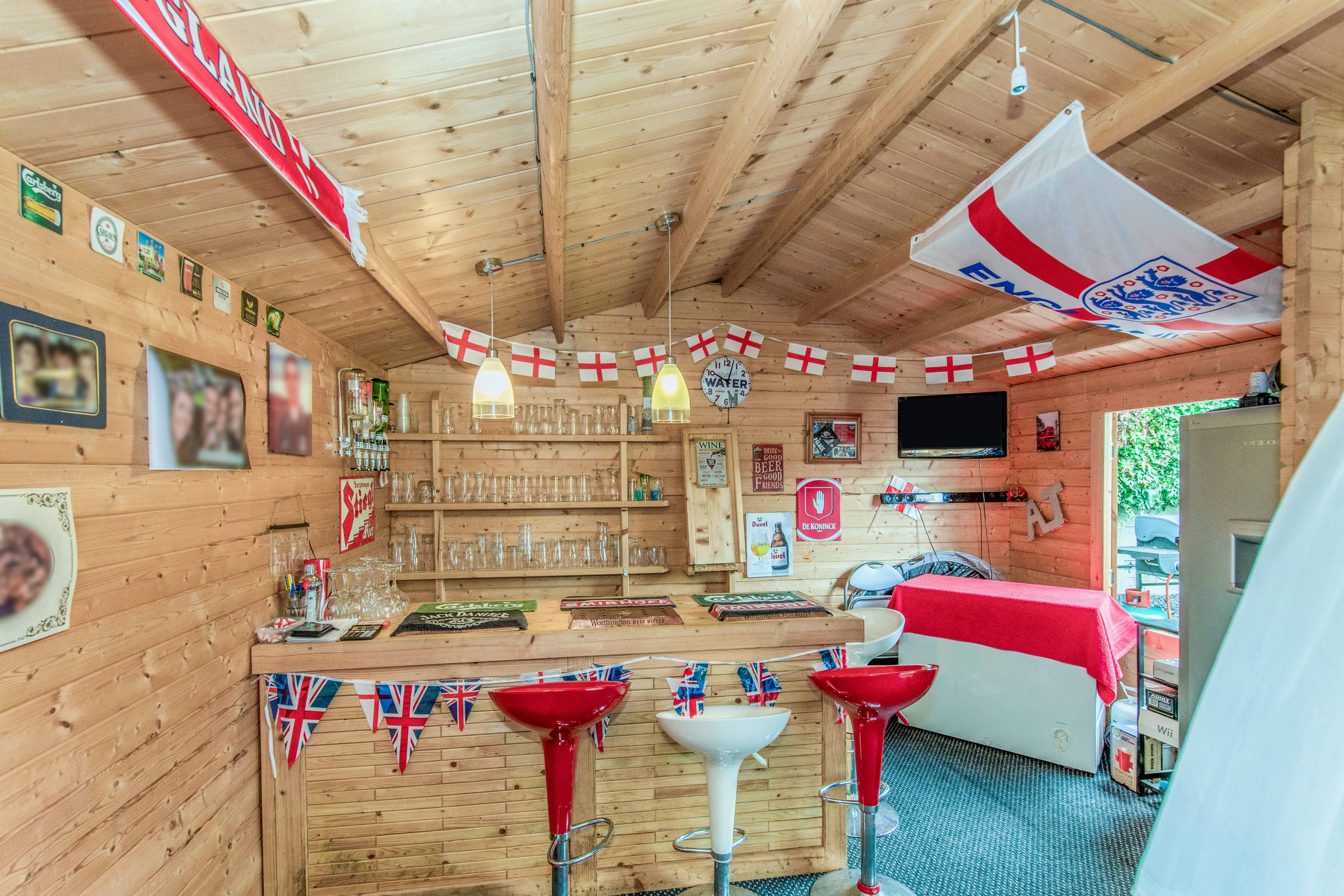 Log Cabin