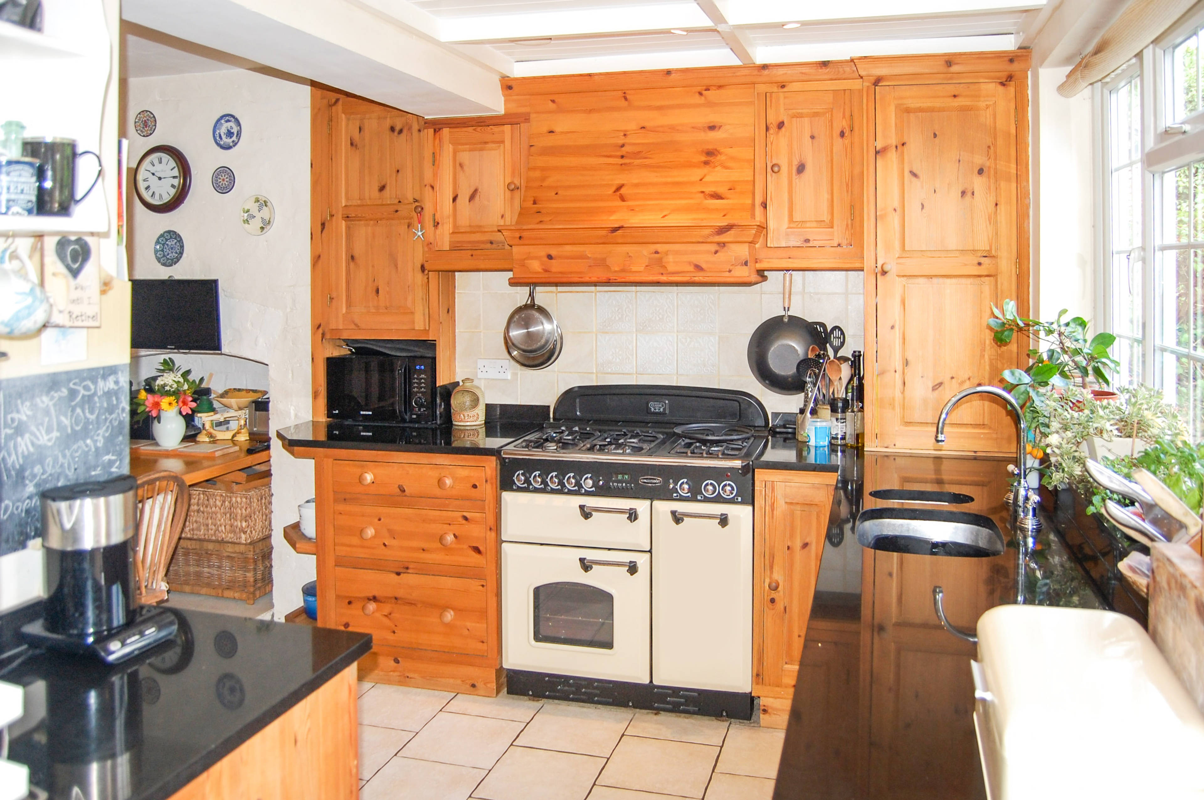 Kitchen/Breakfast