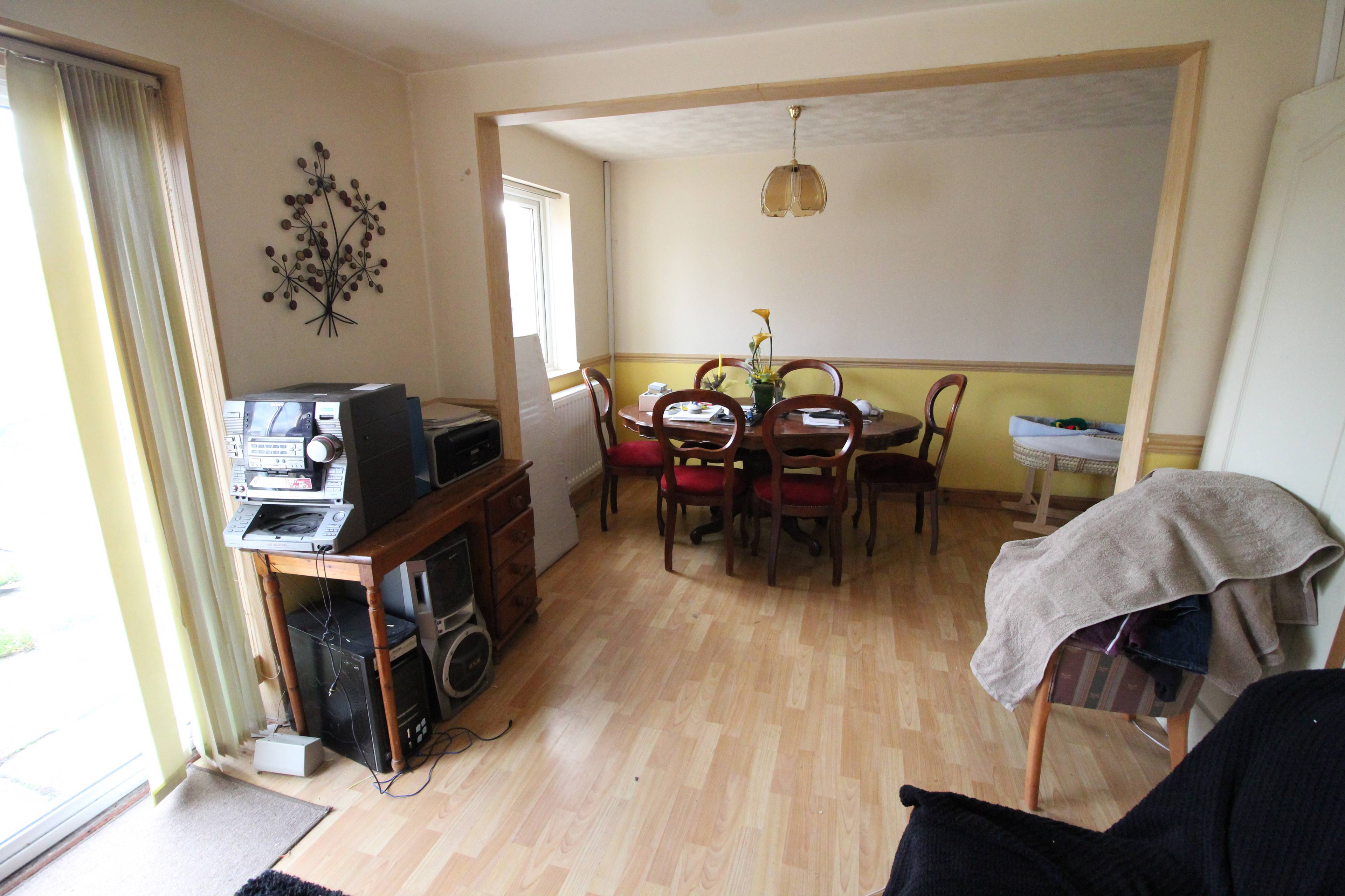 Lounge/Dining Room