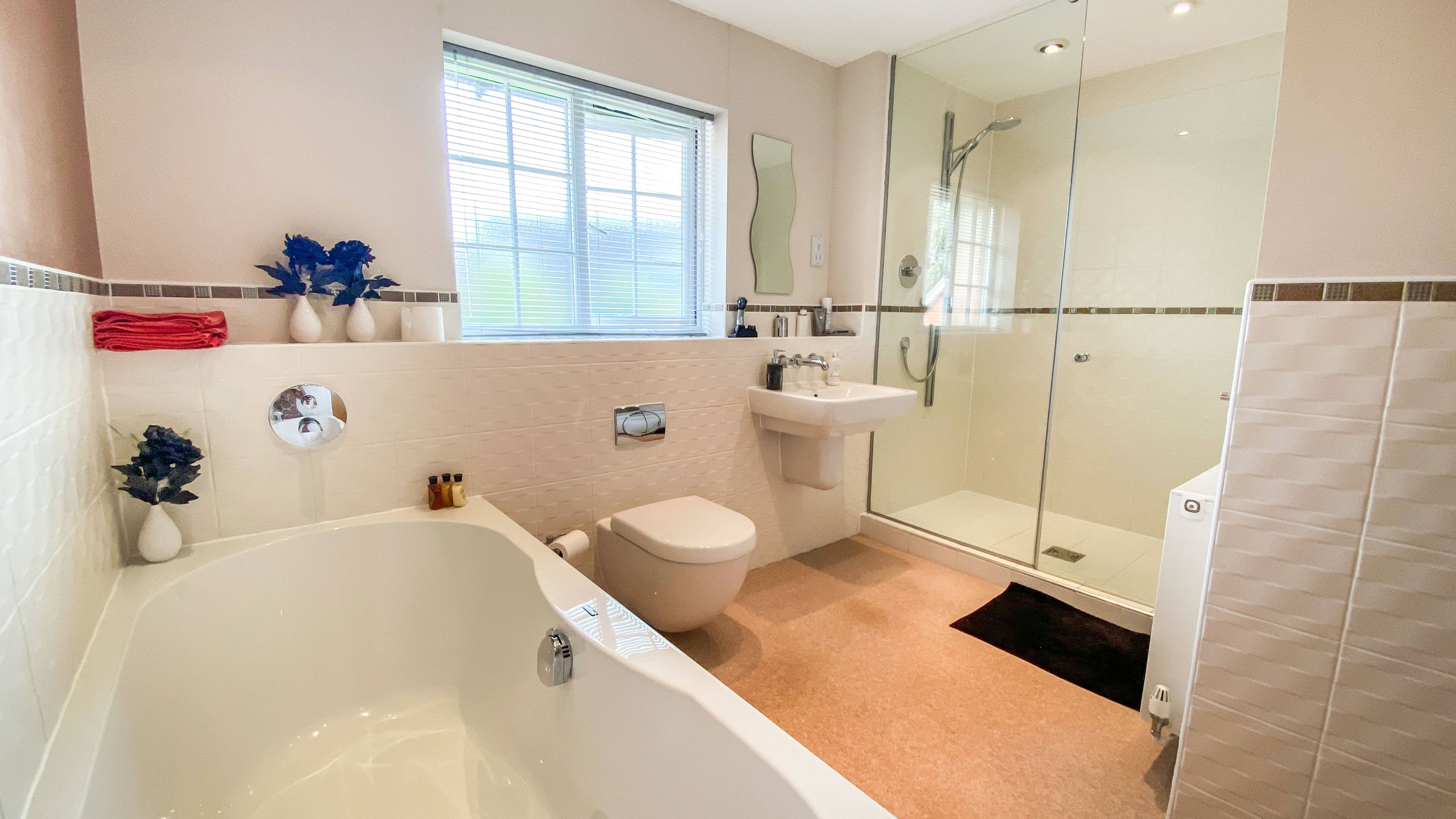 Master En-suite