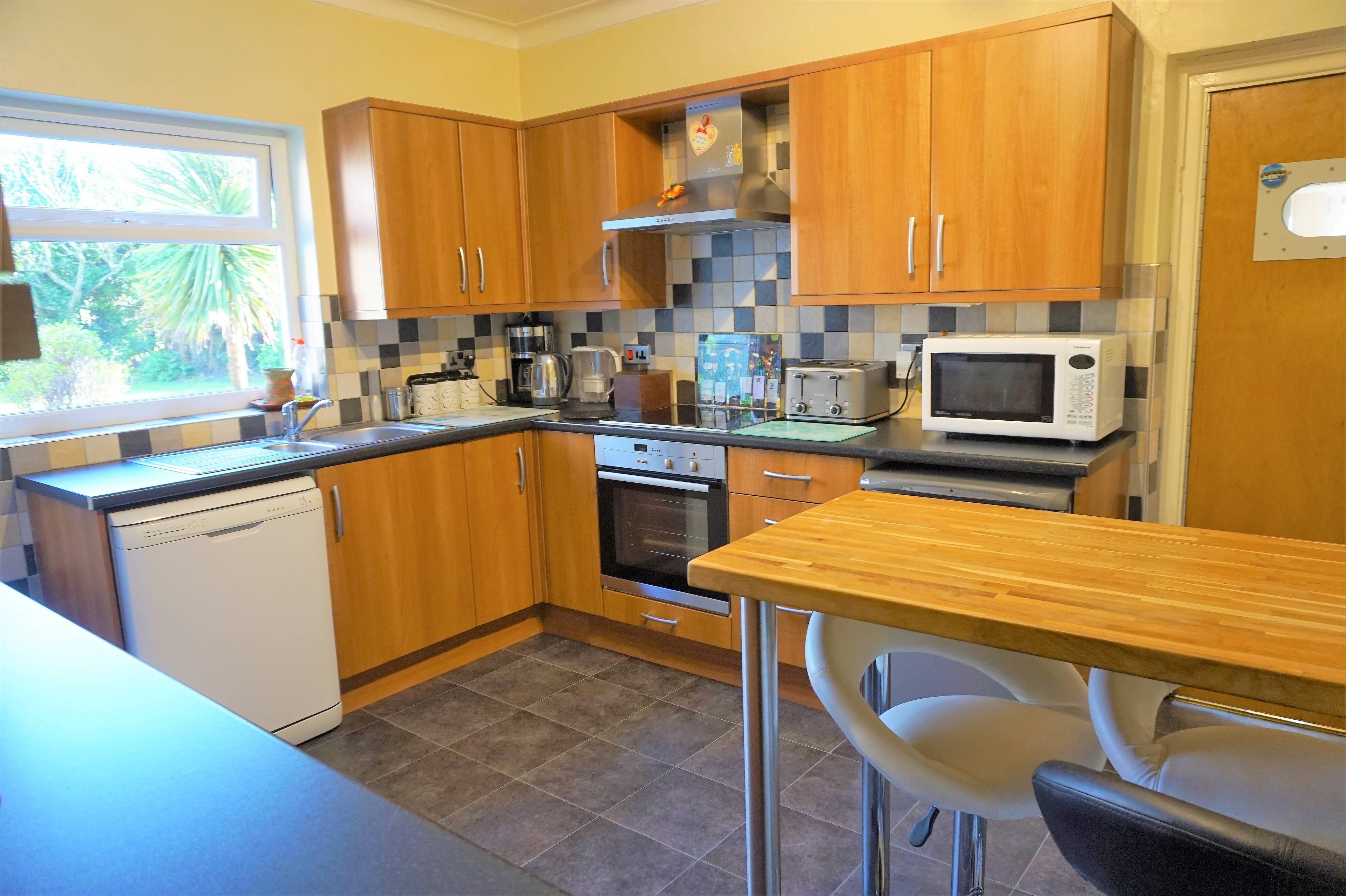 Kitchen / Breakfast