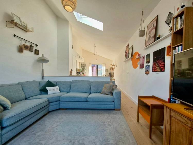 2 bedroom terraced house
