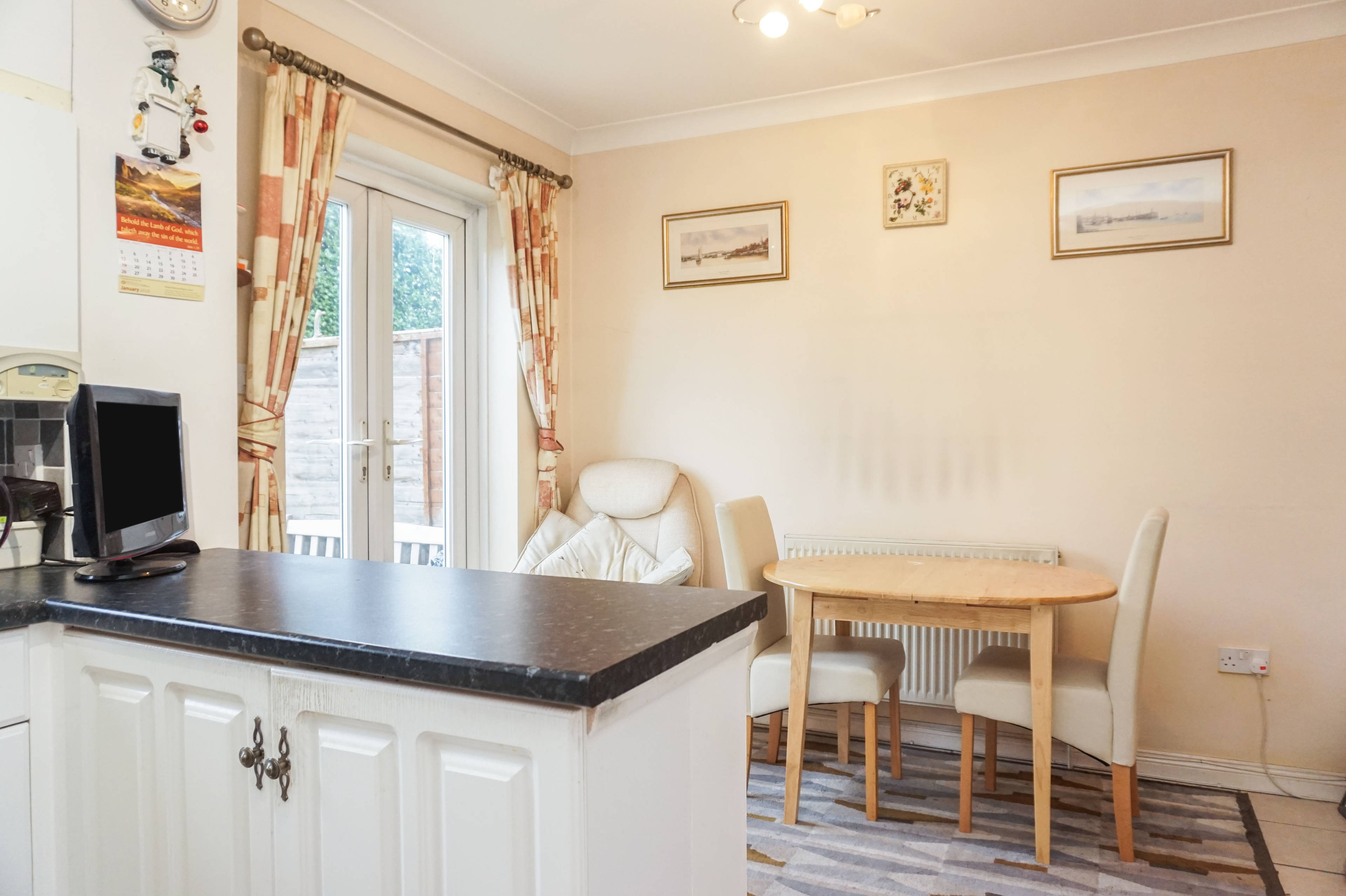 Kitchen/Dining Room