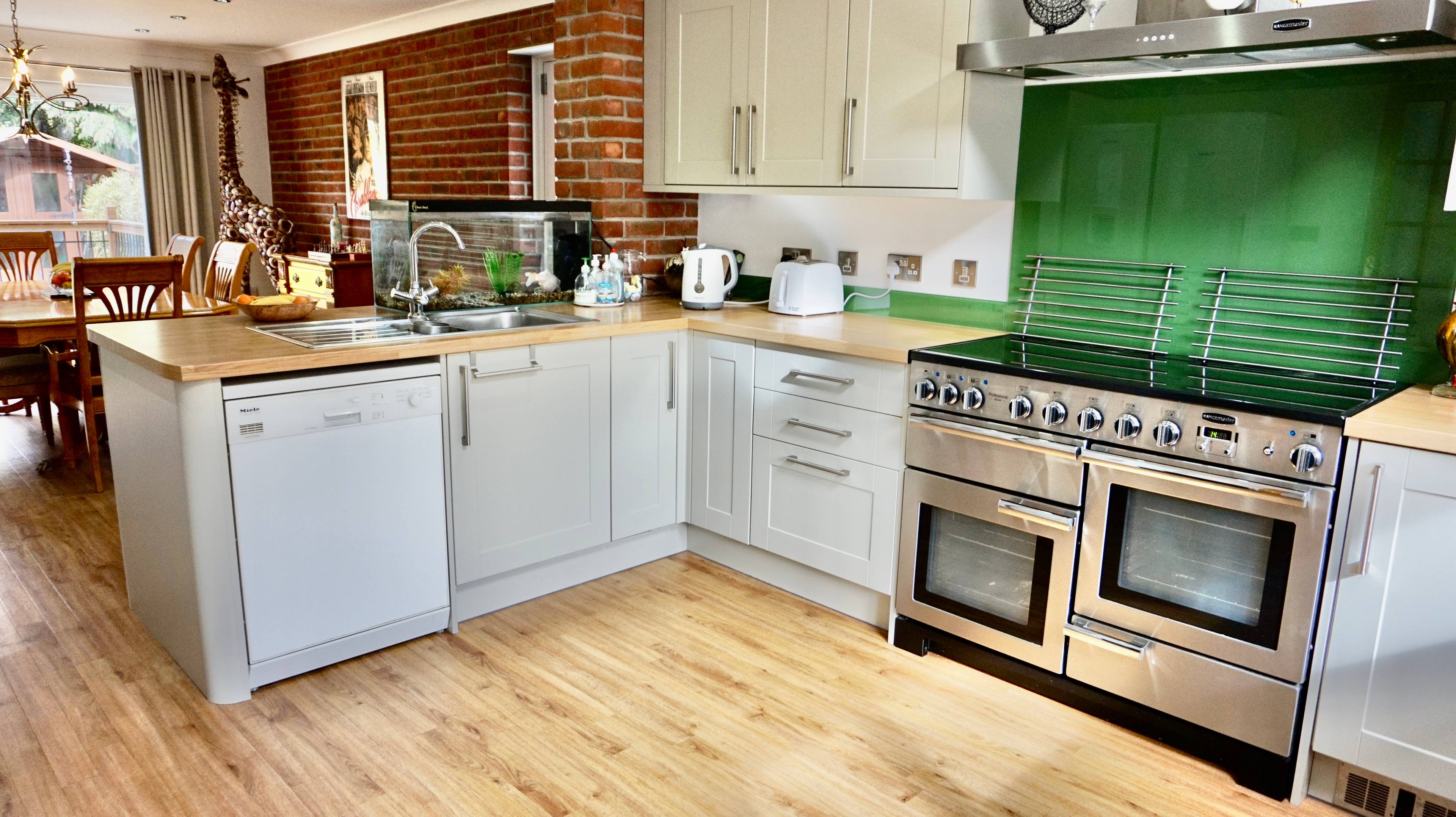 Kitchen/Dining Room