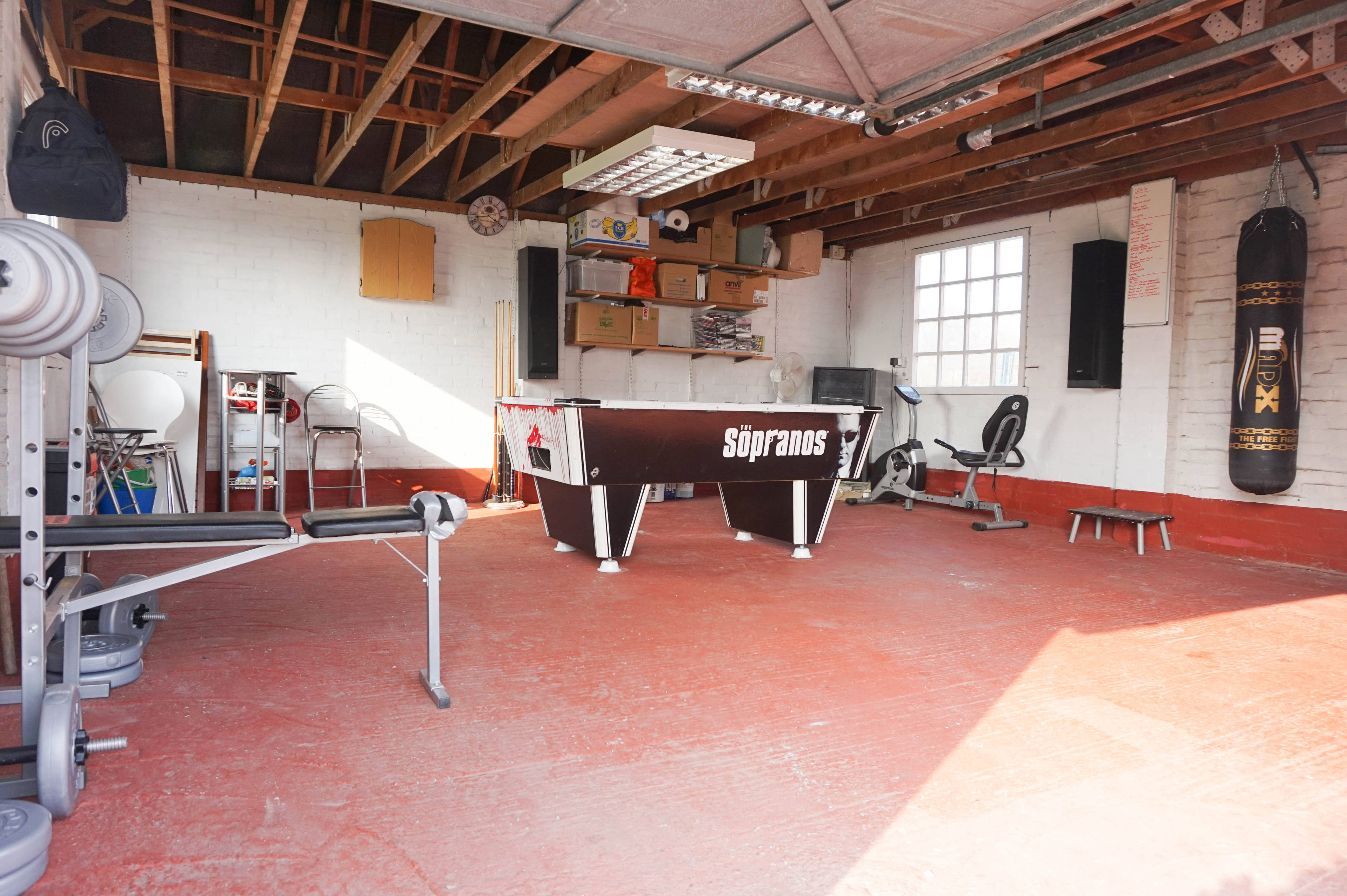 Garage