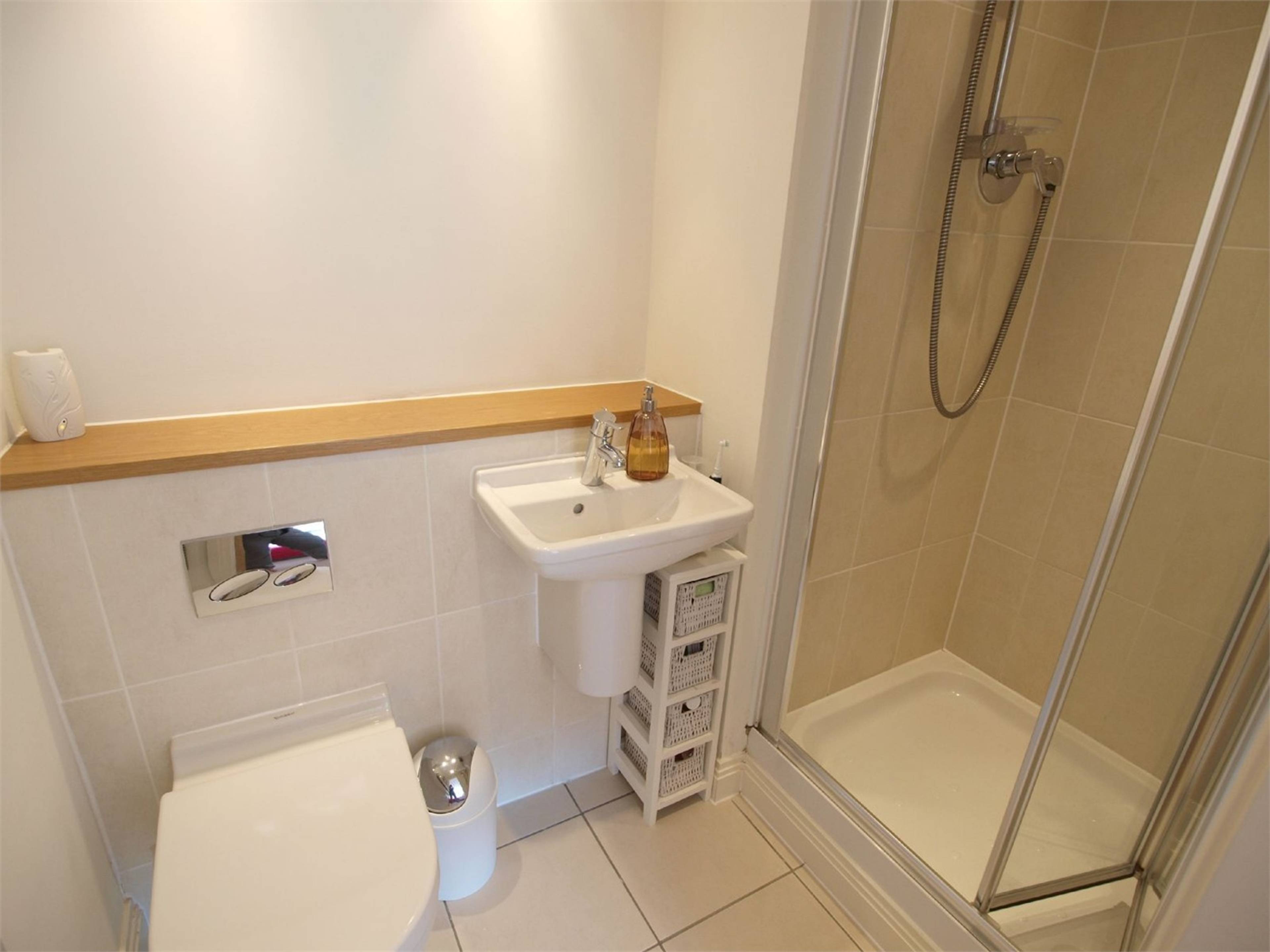 Master En-suite