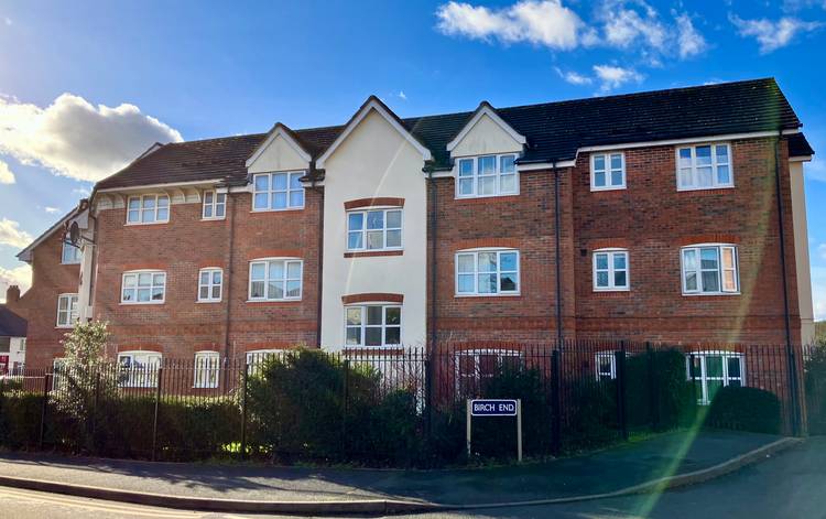 2 bedroom apartment