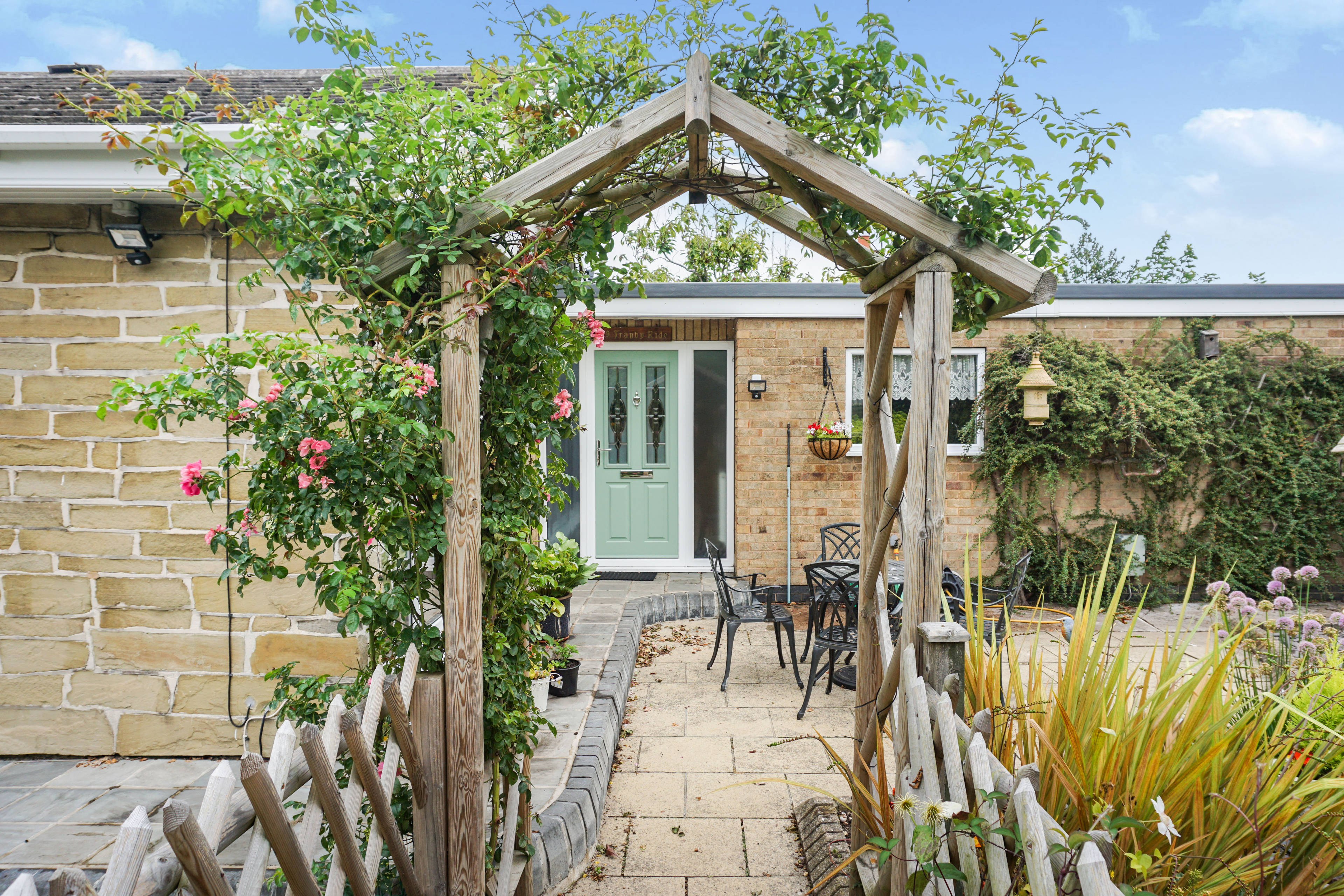 Site Front