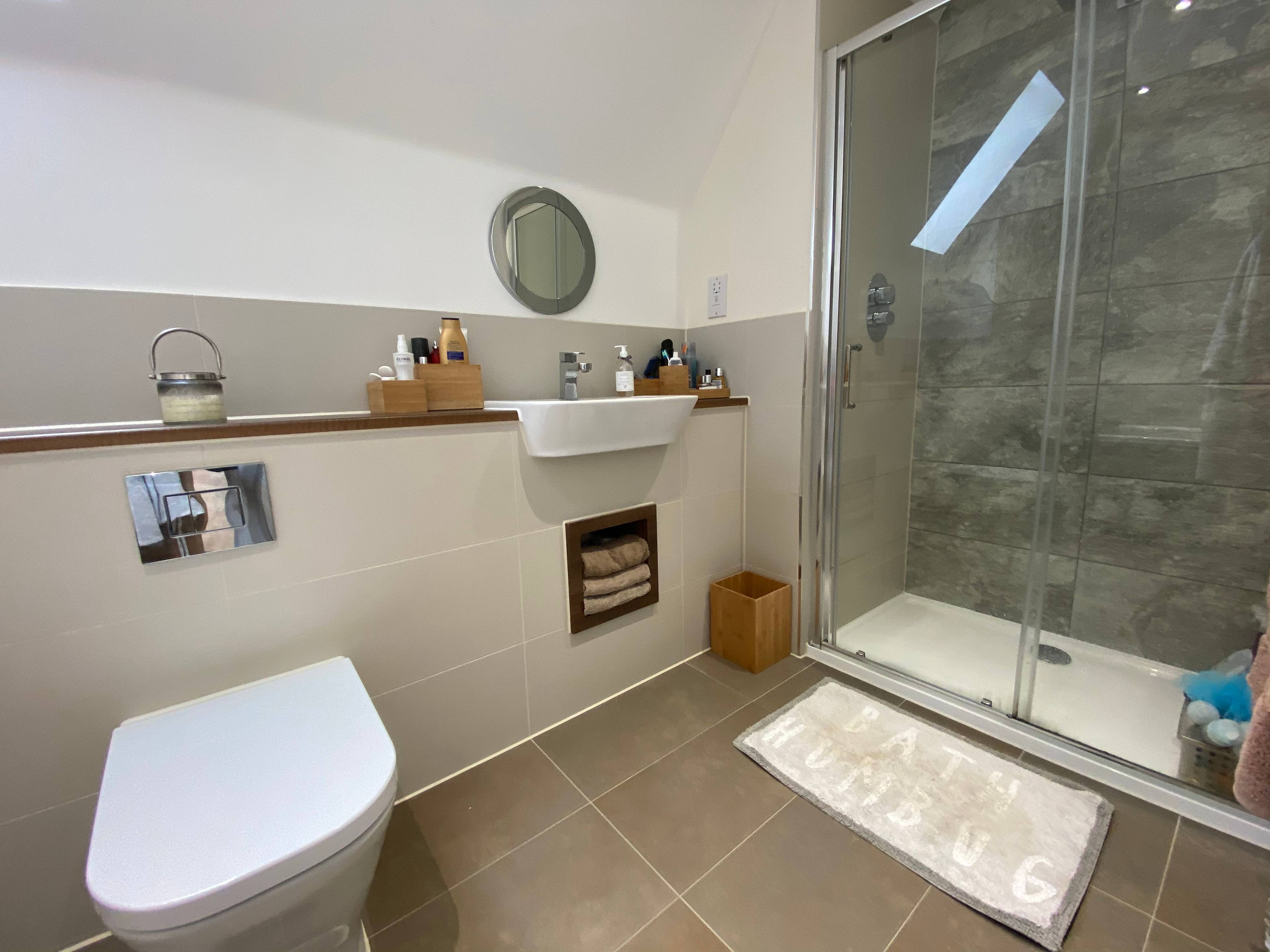Master En-suite