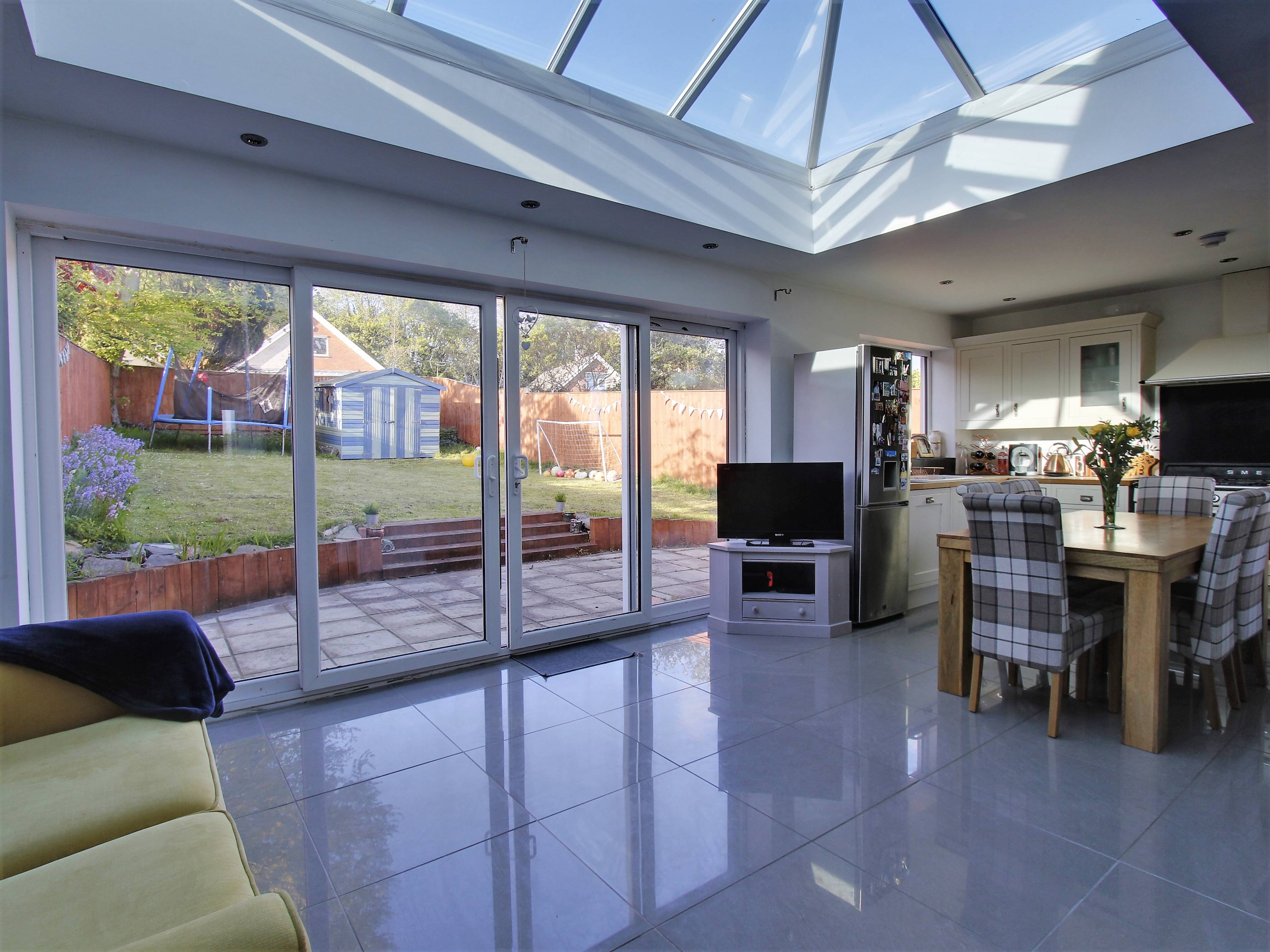Kitchen/Family Room