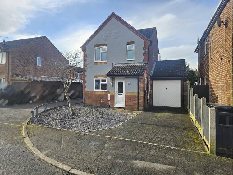 3 bedroom detached house