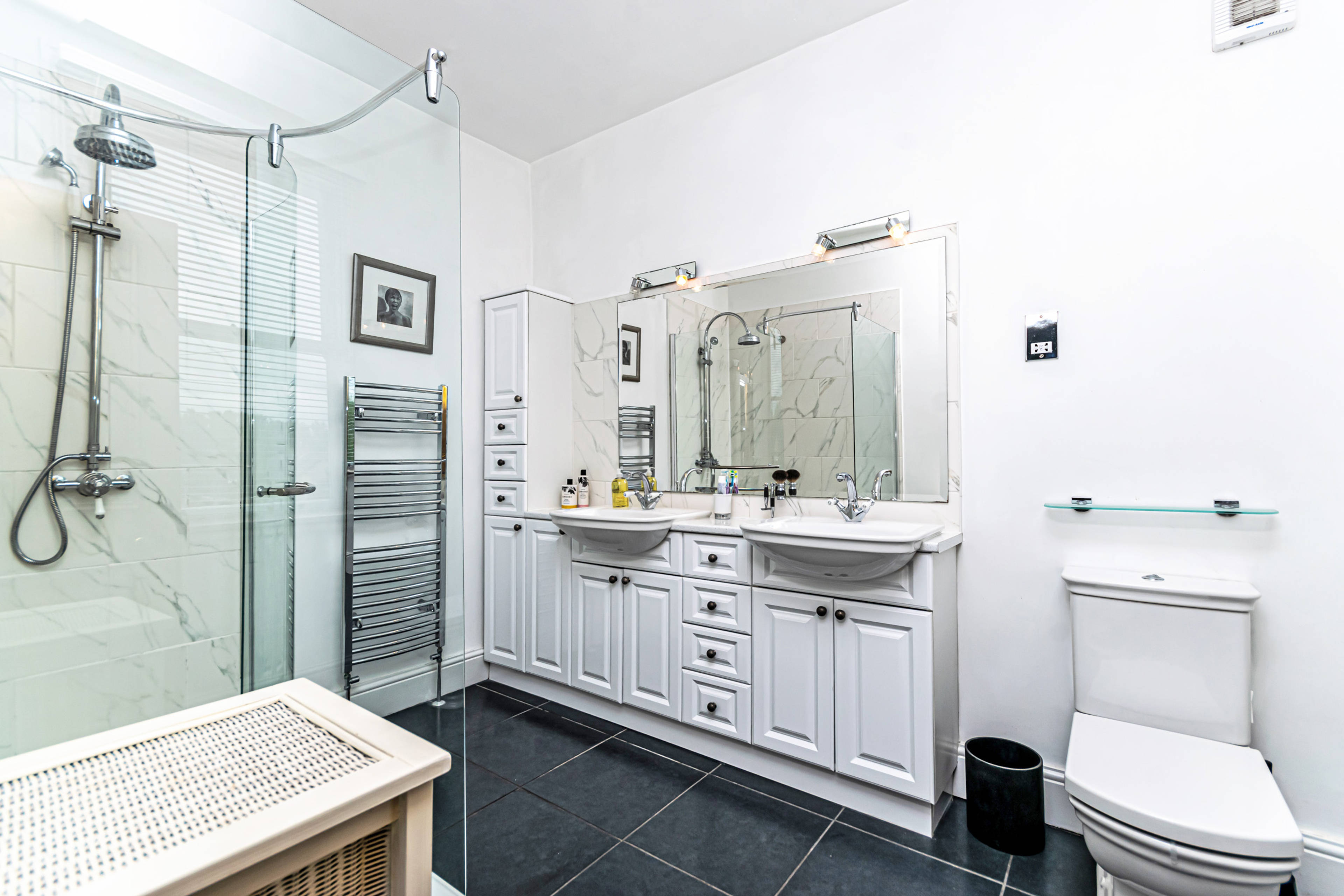 Master En-suite
