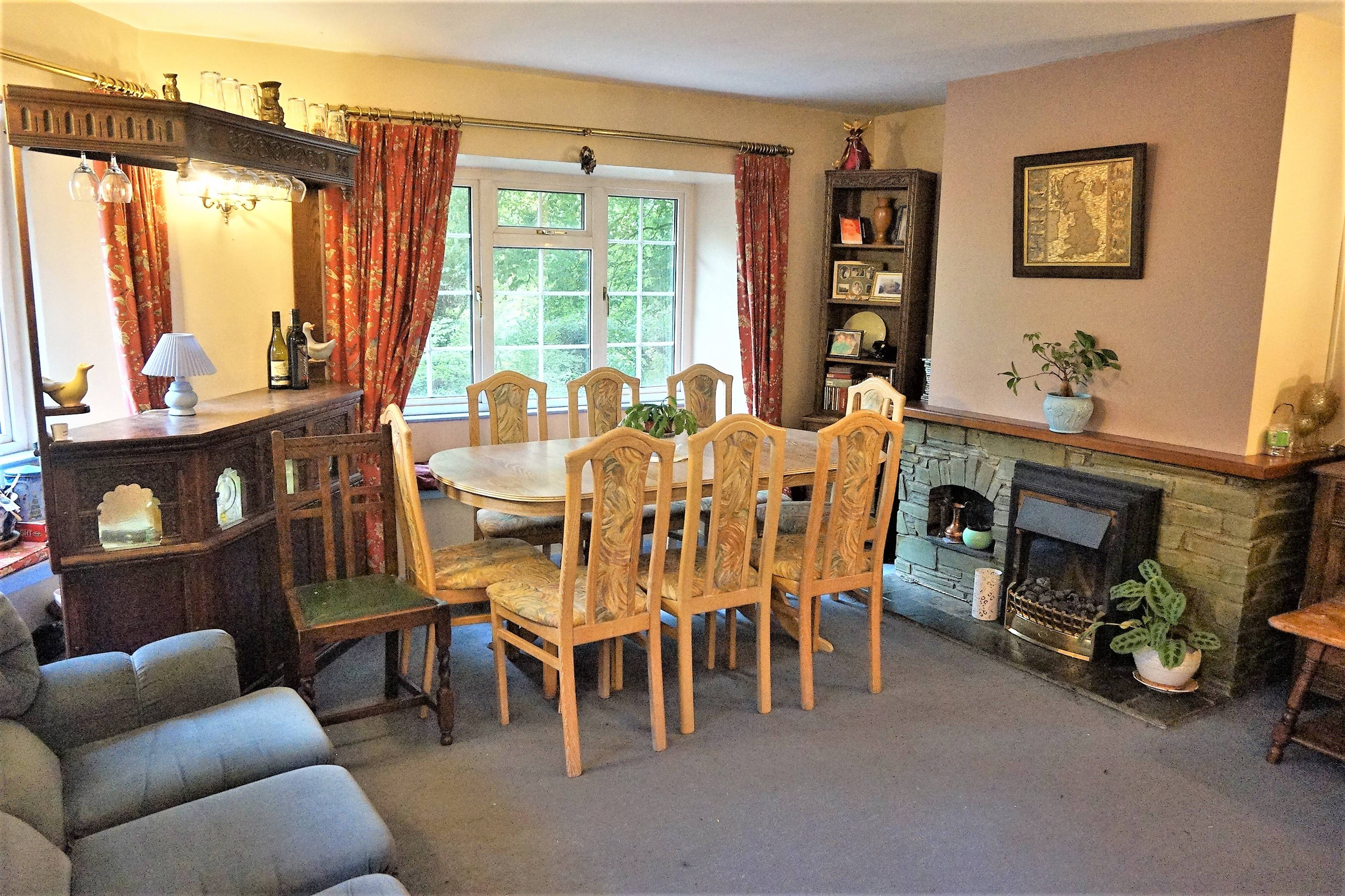 Lounge/Family/Games