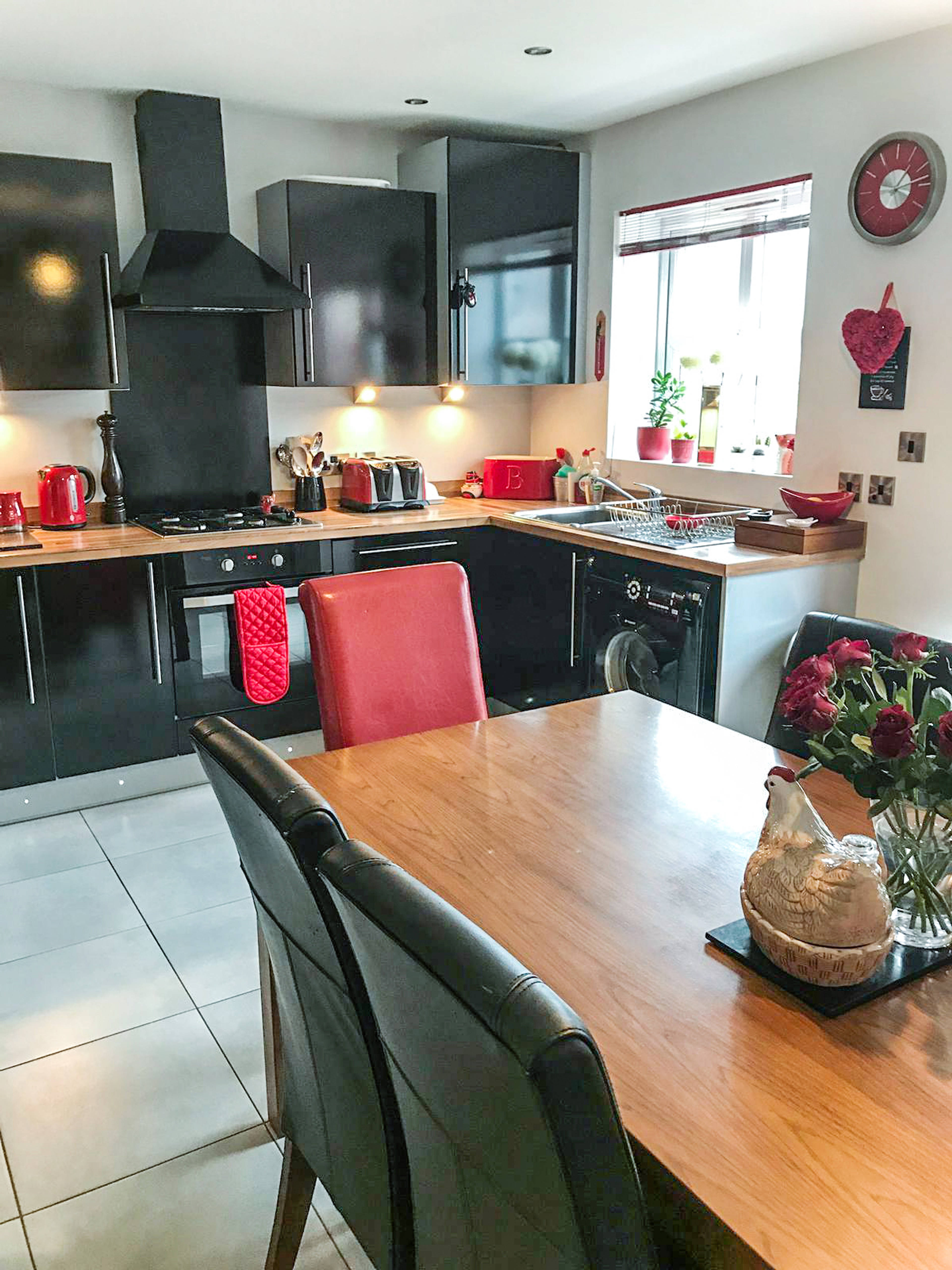 Kitchen/Dining Room