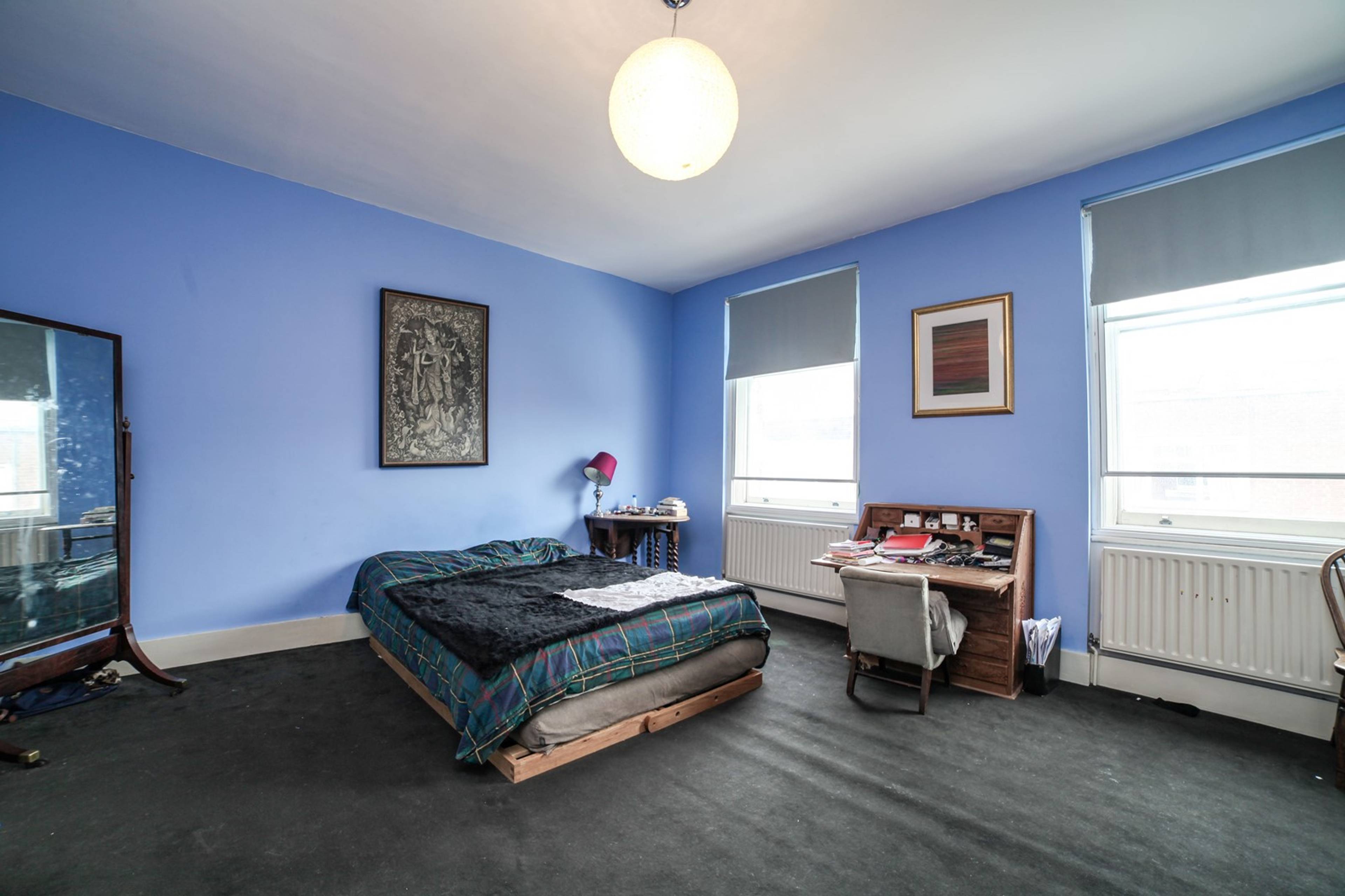 Reception/Bedroom