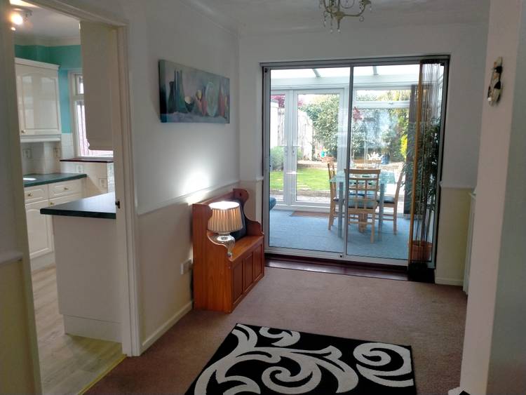 3 bedroom detached house