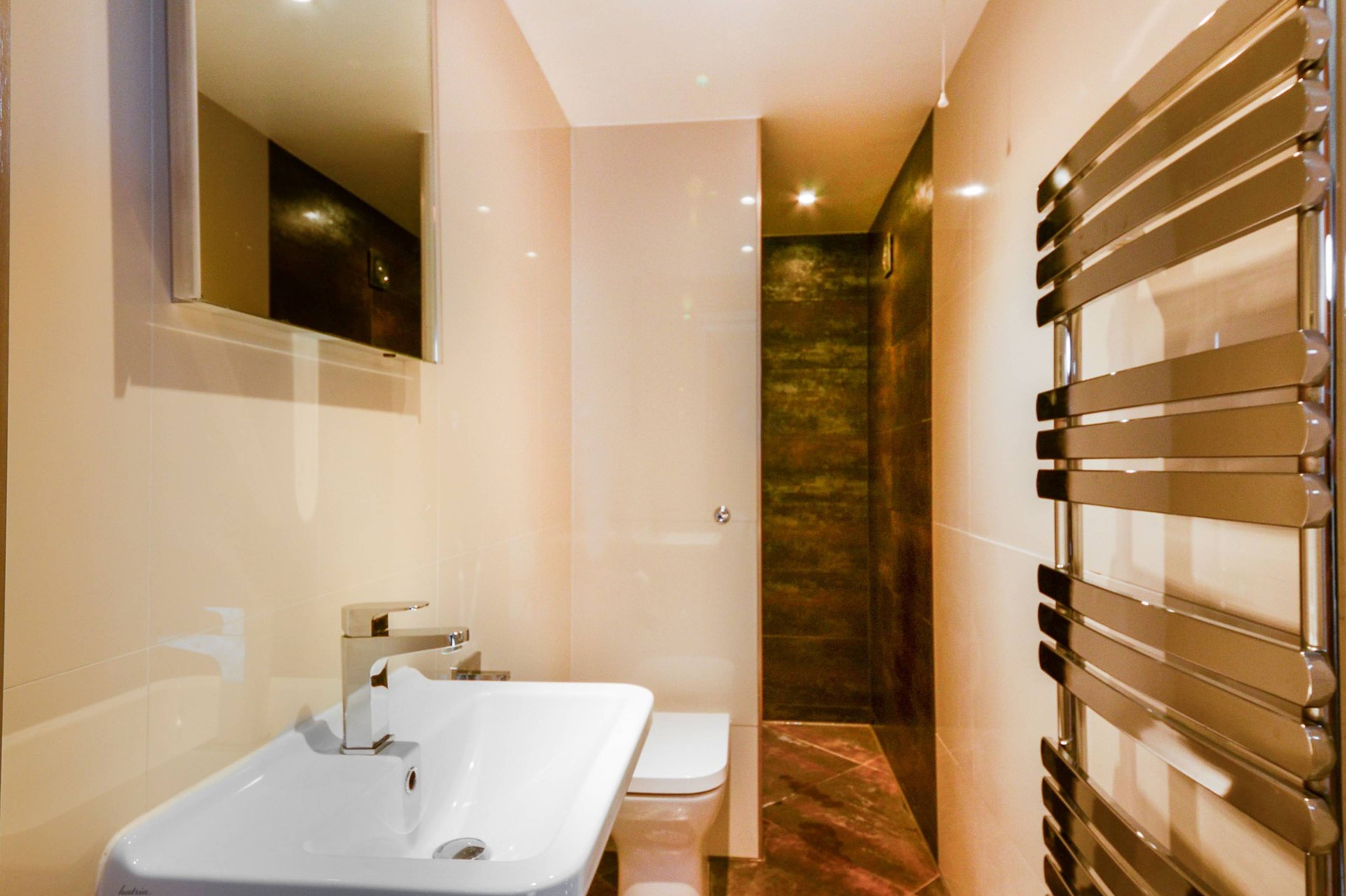 En-suite Shower Room