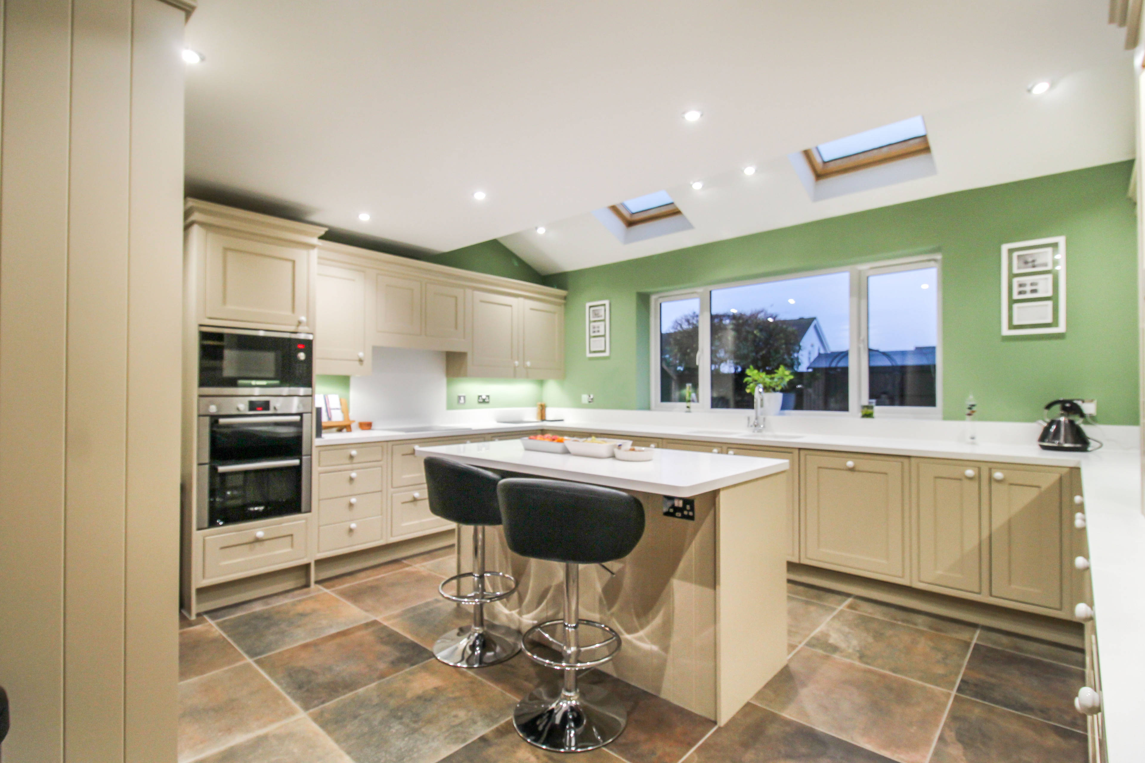 Kitchen/Breakfast