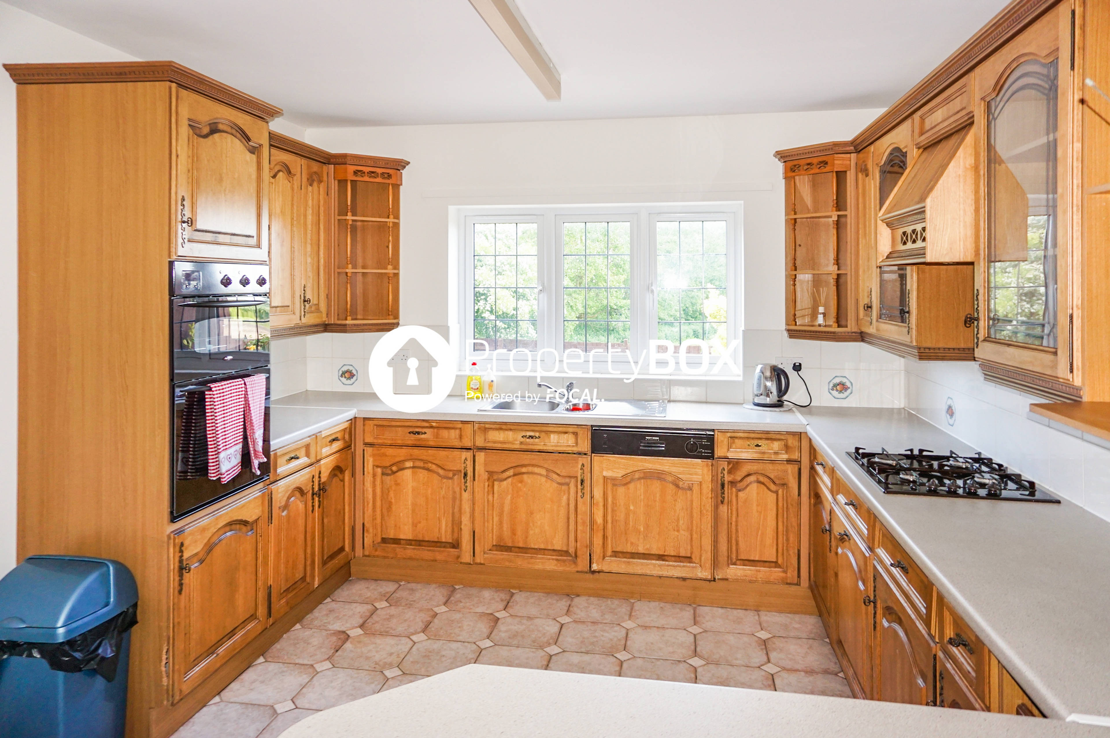 Kitchen/Breakfast