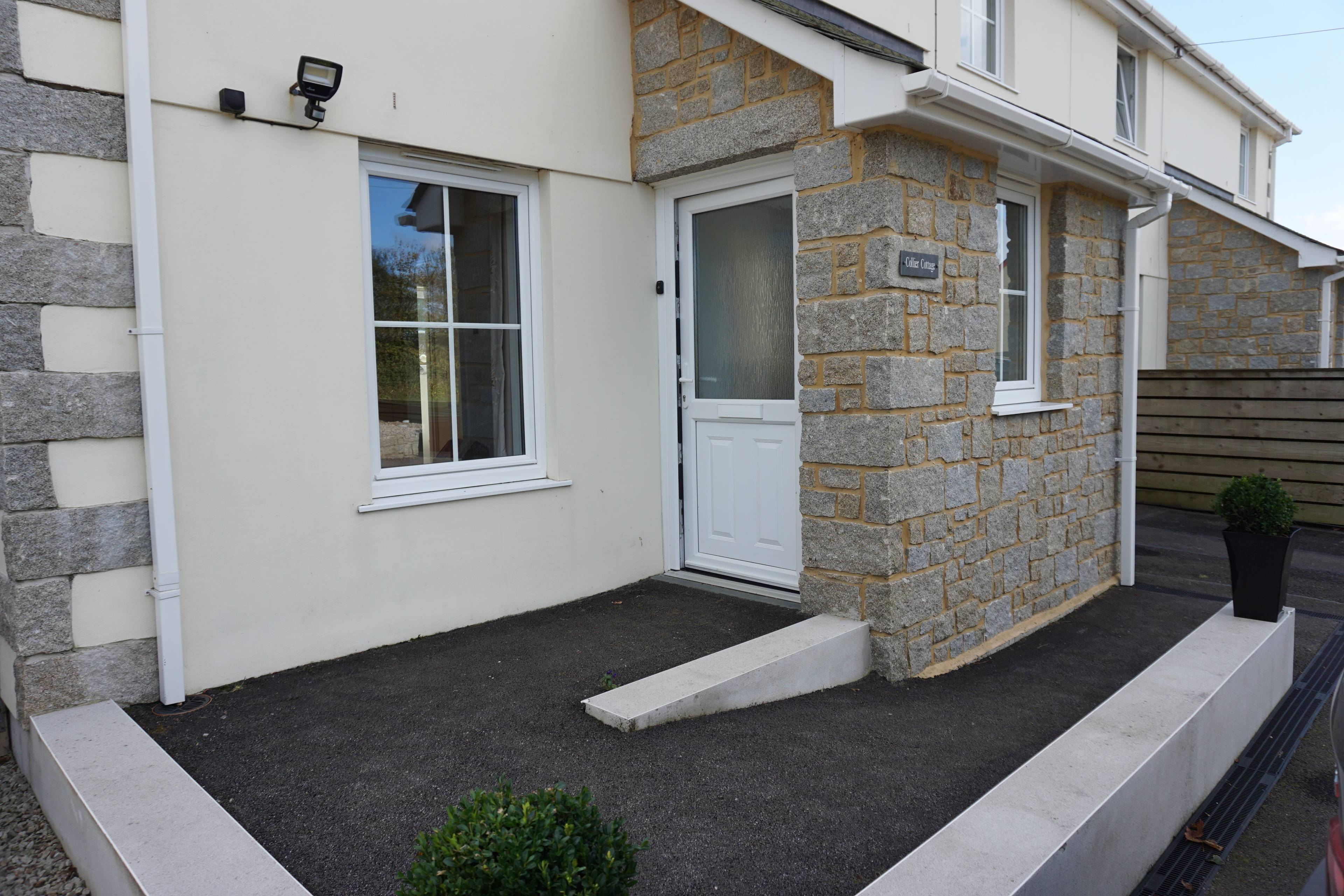 Entrance Porch