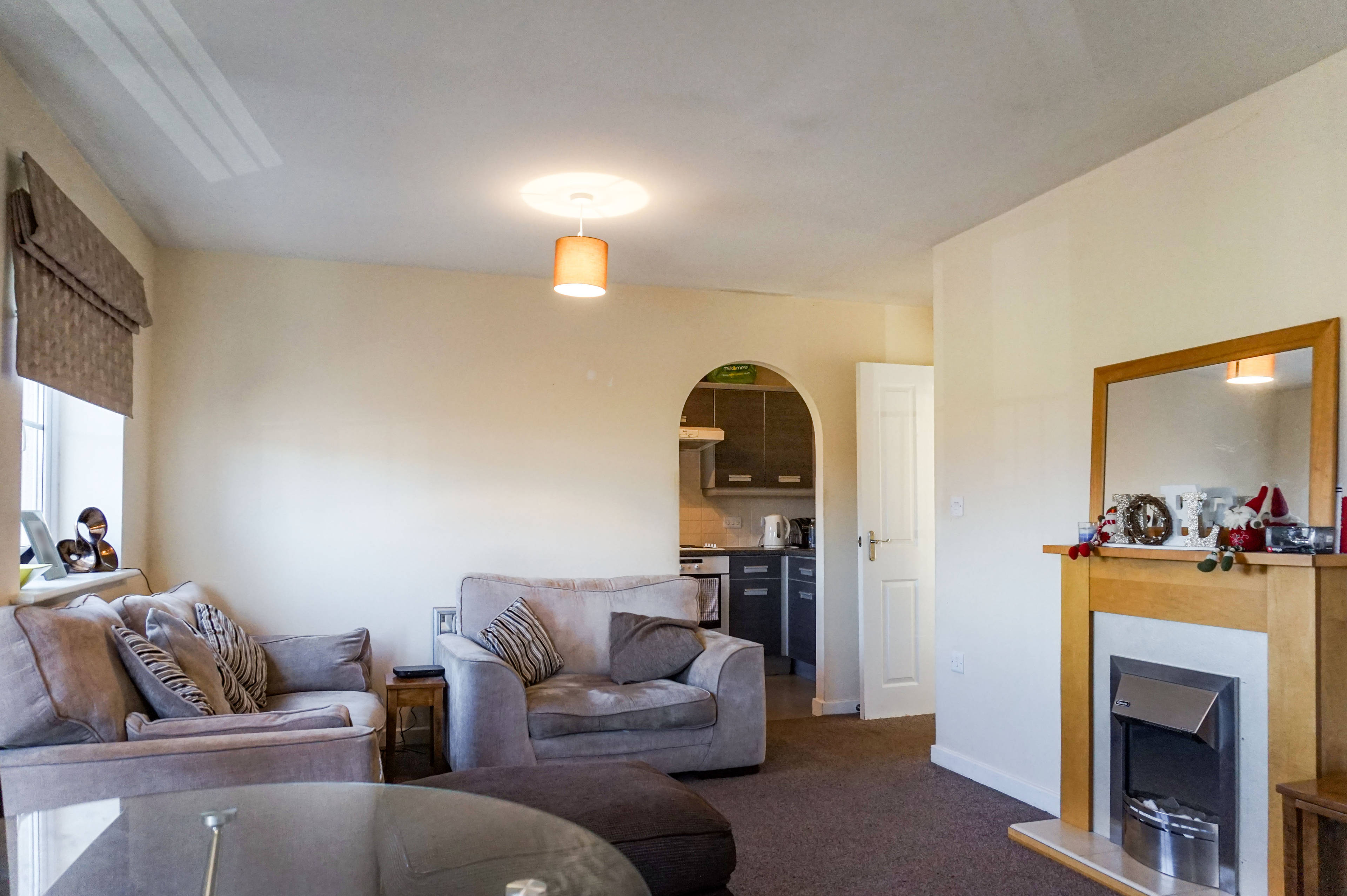 Lounge/Dining Room
