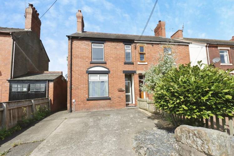 3 bedroom semi-detached house