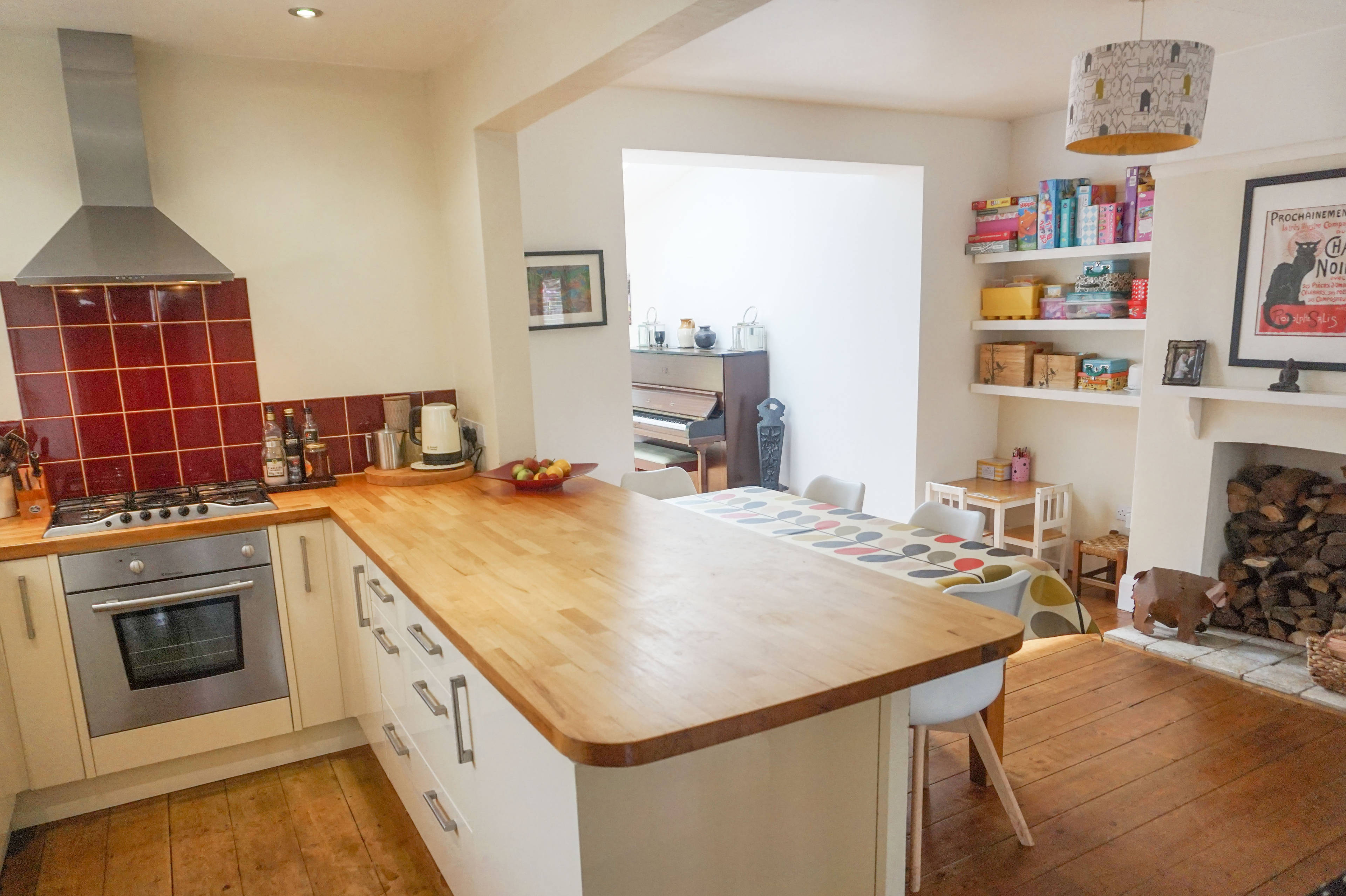 Kitchen/Breakfast