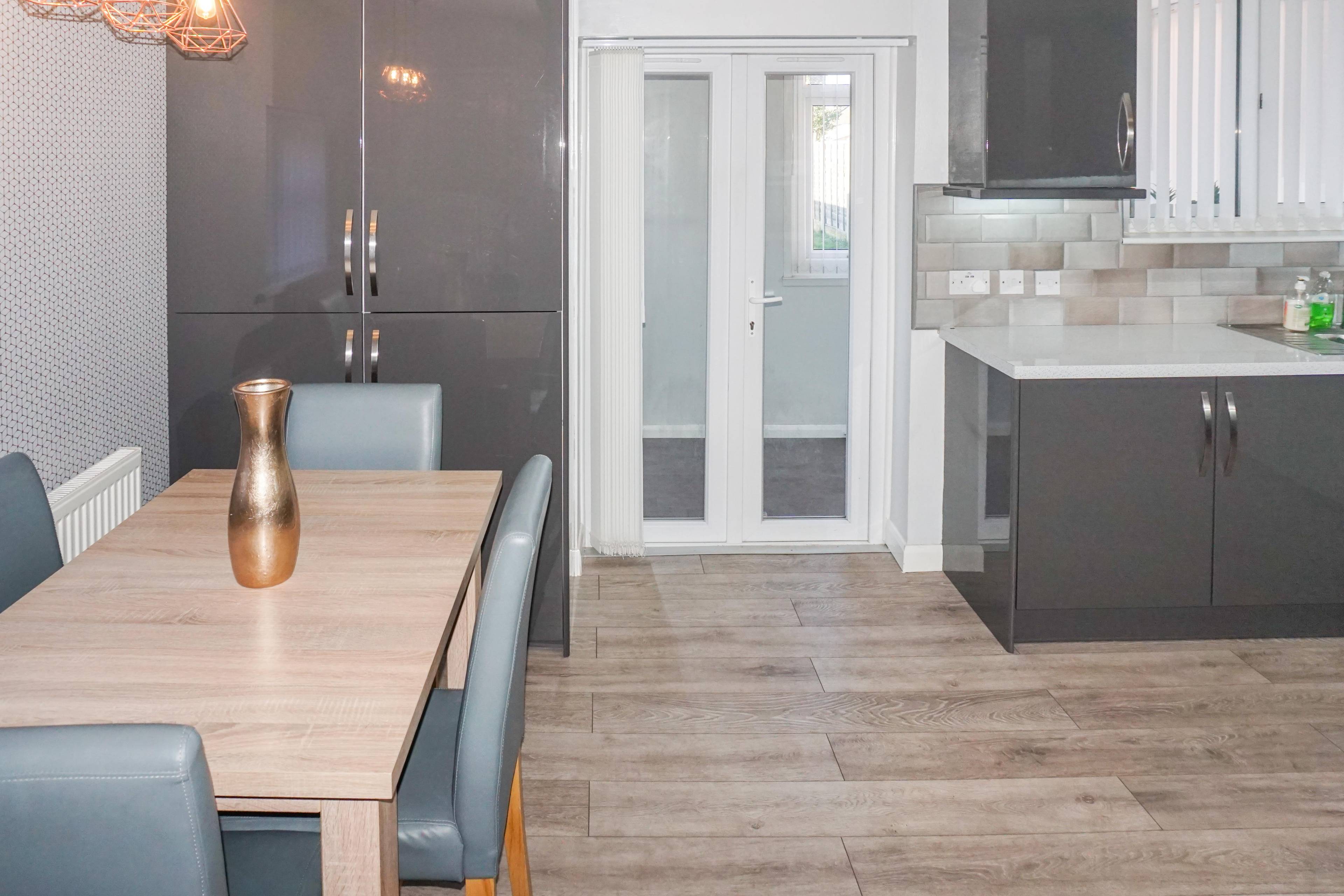 Kitchen/Dining Room