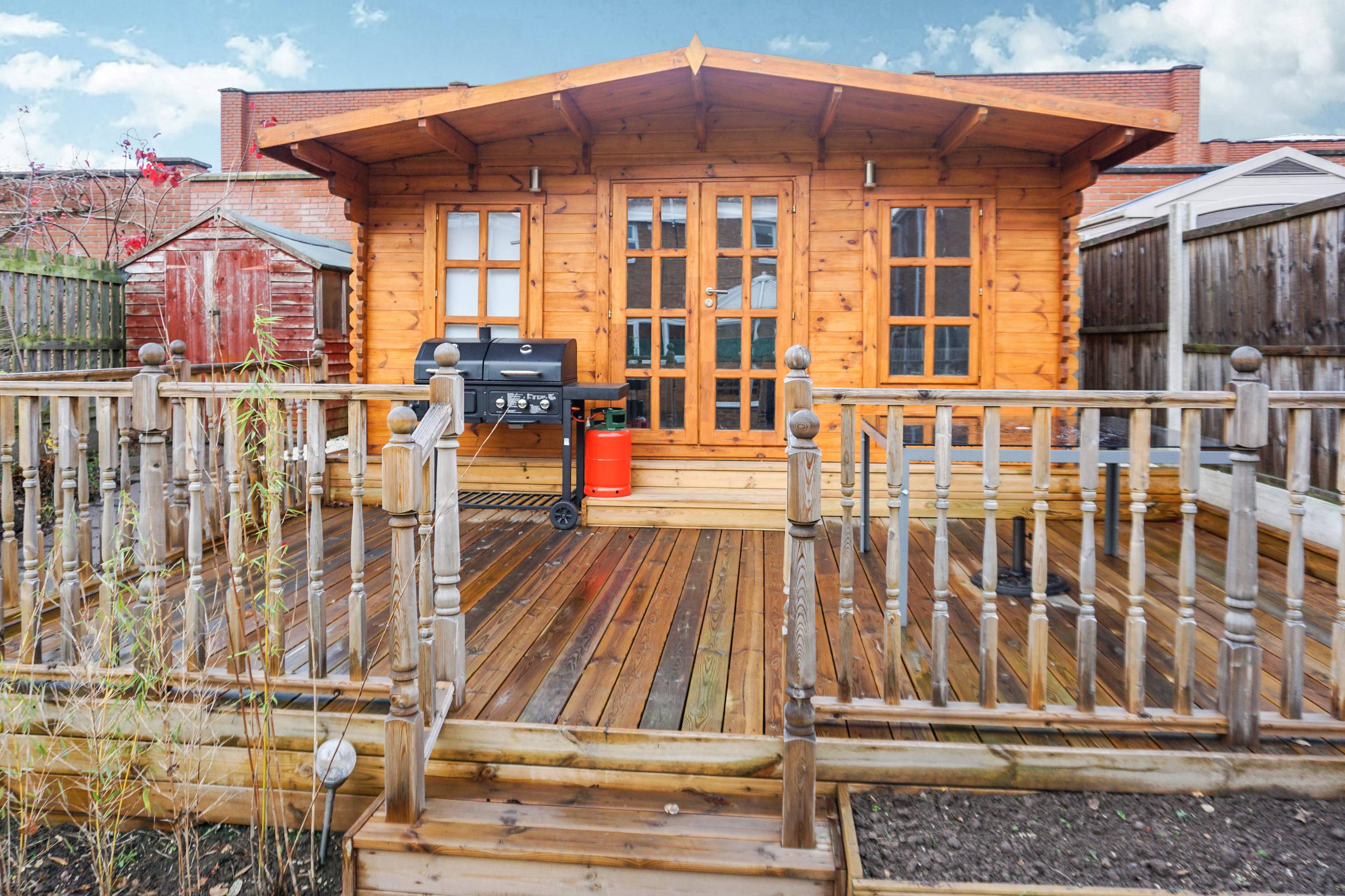 Log Cabin