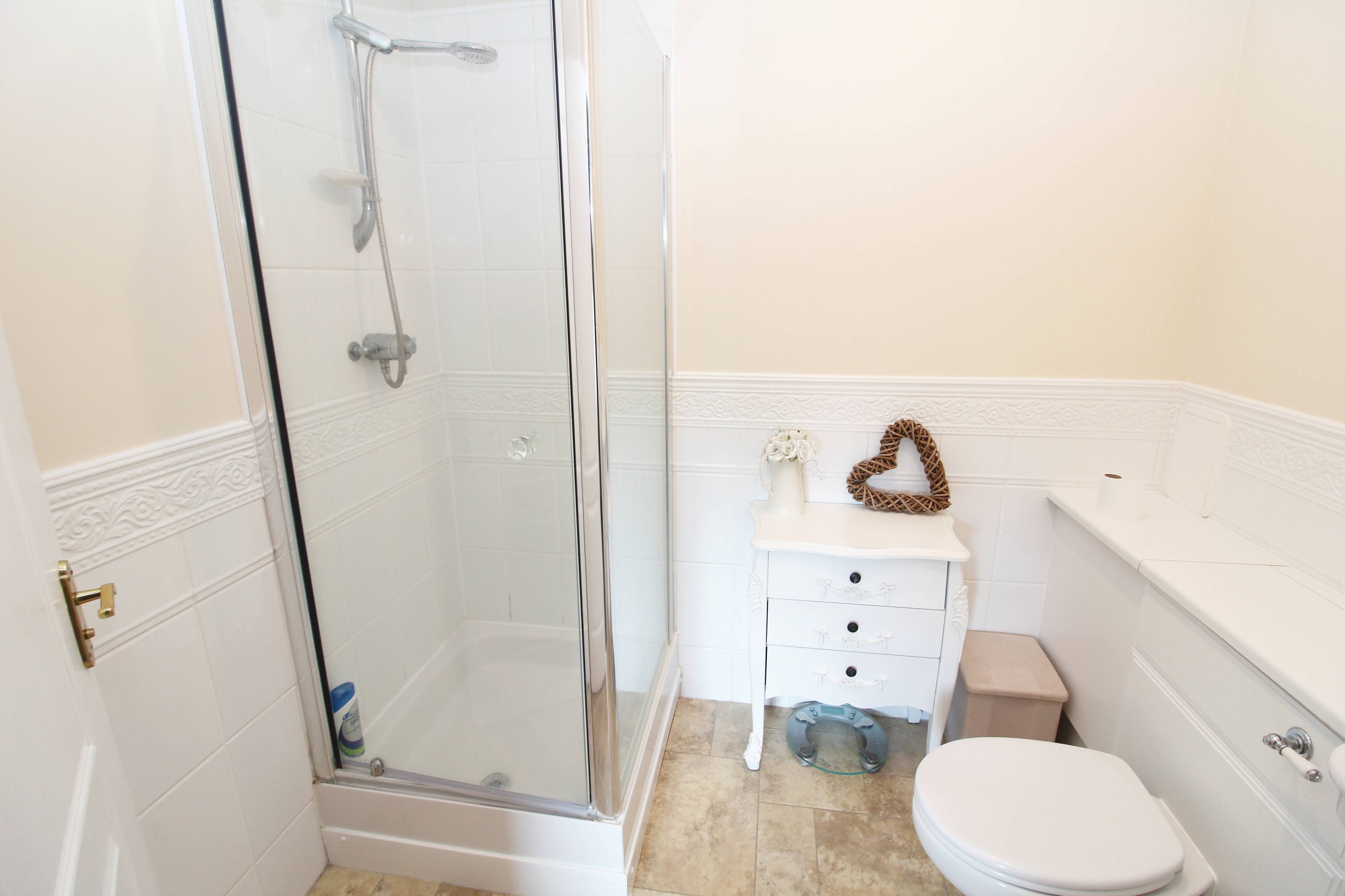Master En-suite