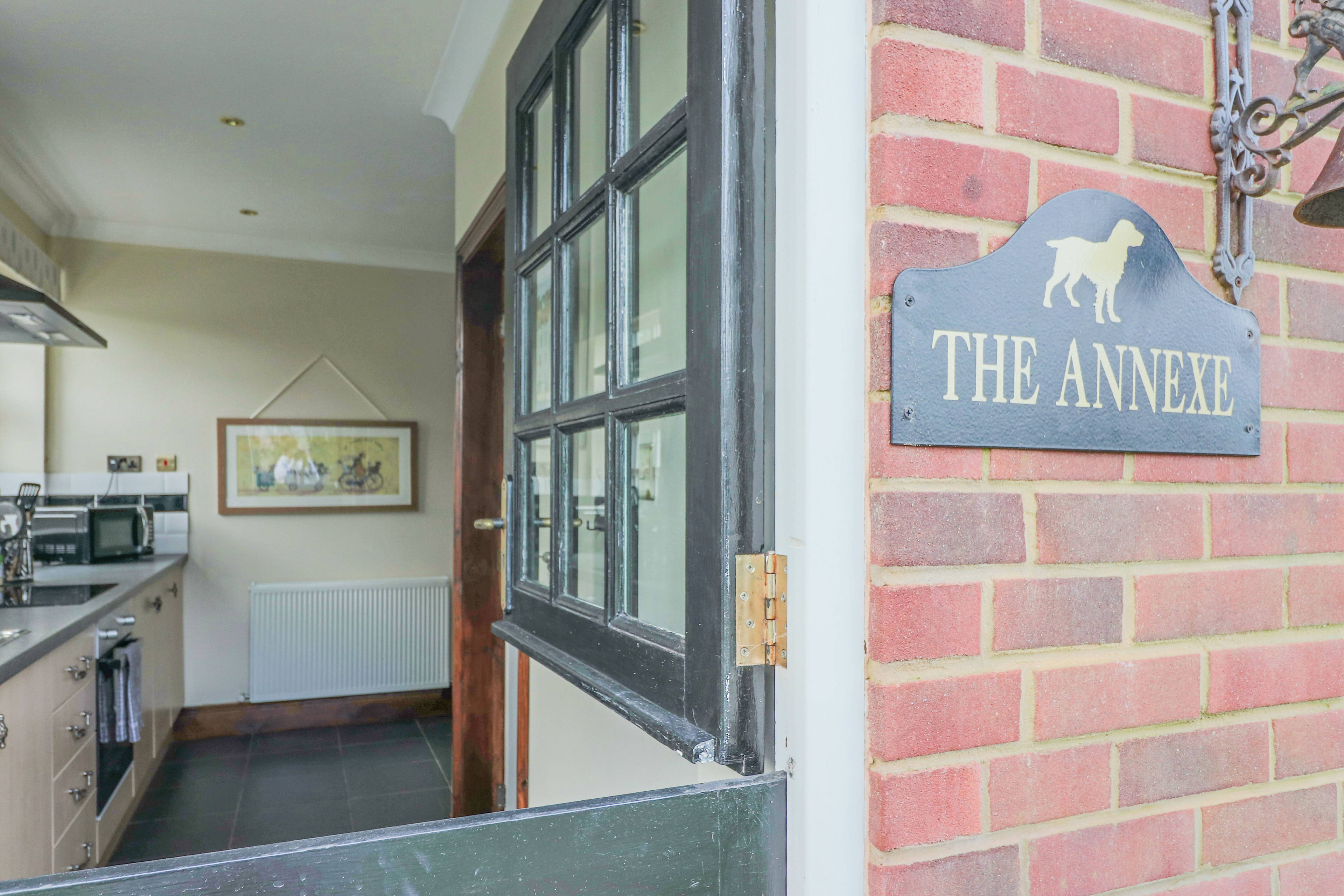 Annexe Entrance