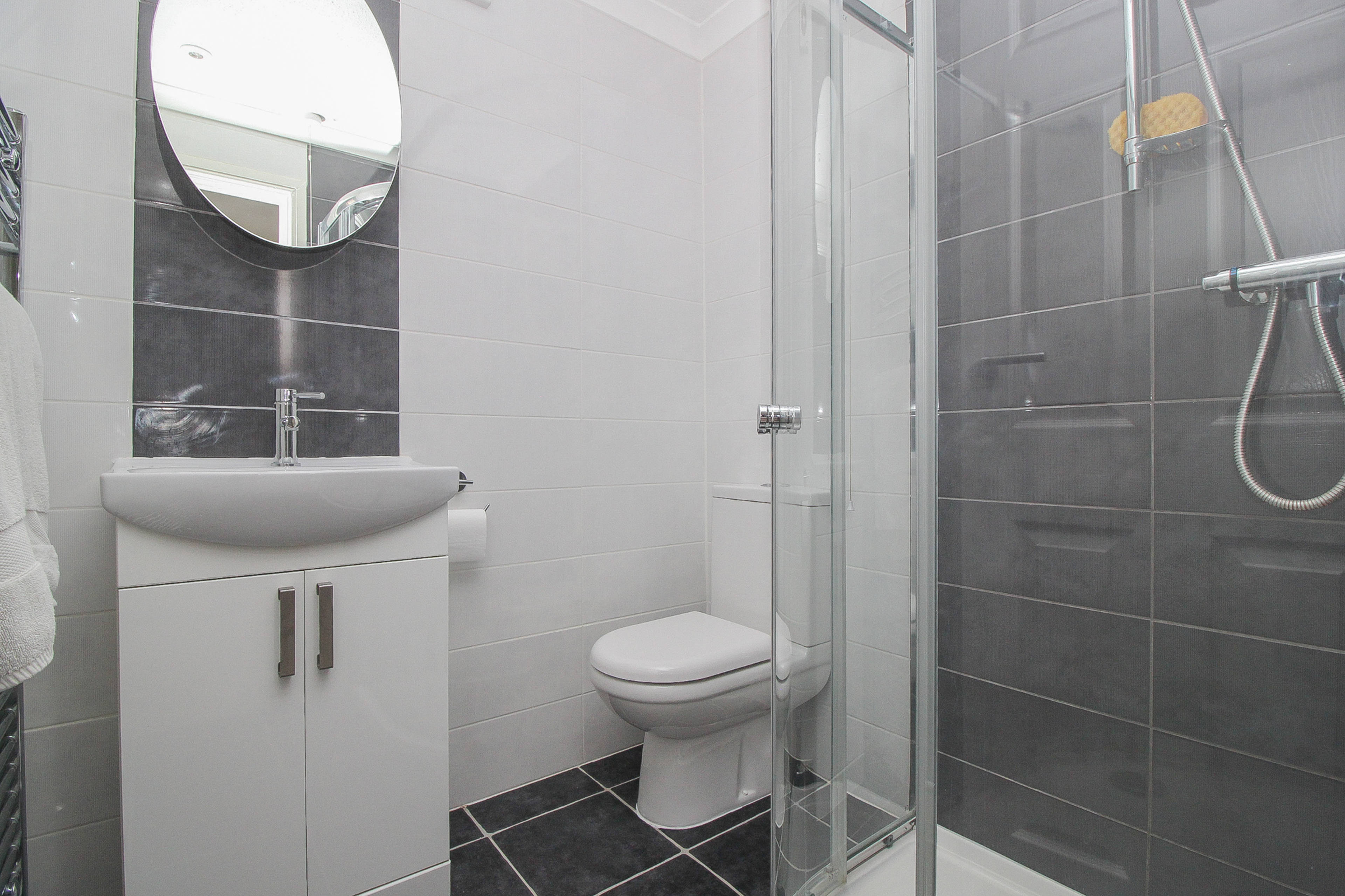 En-suite Five