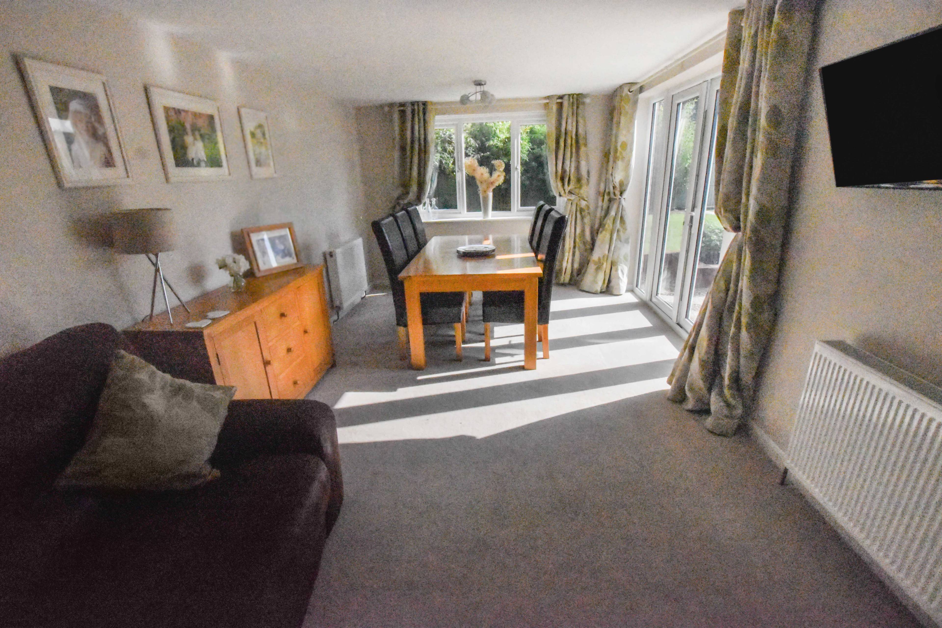Living / Dining Room