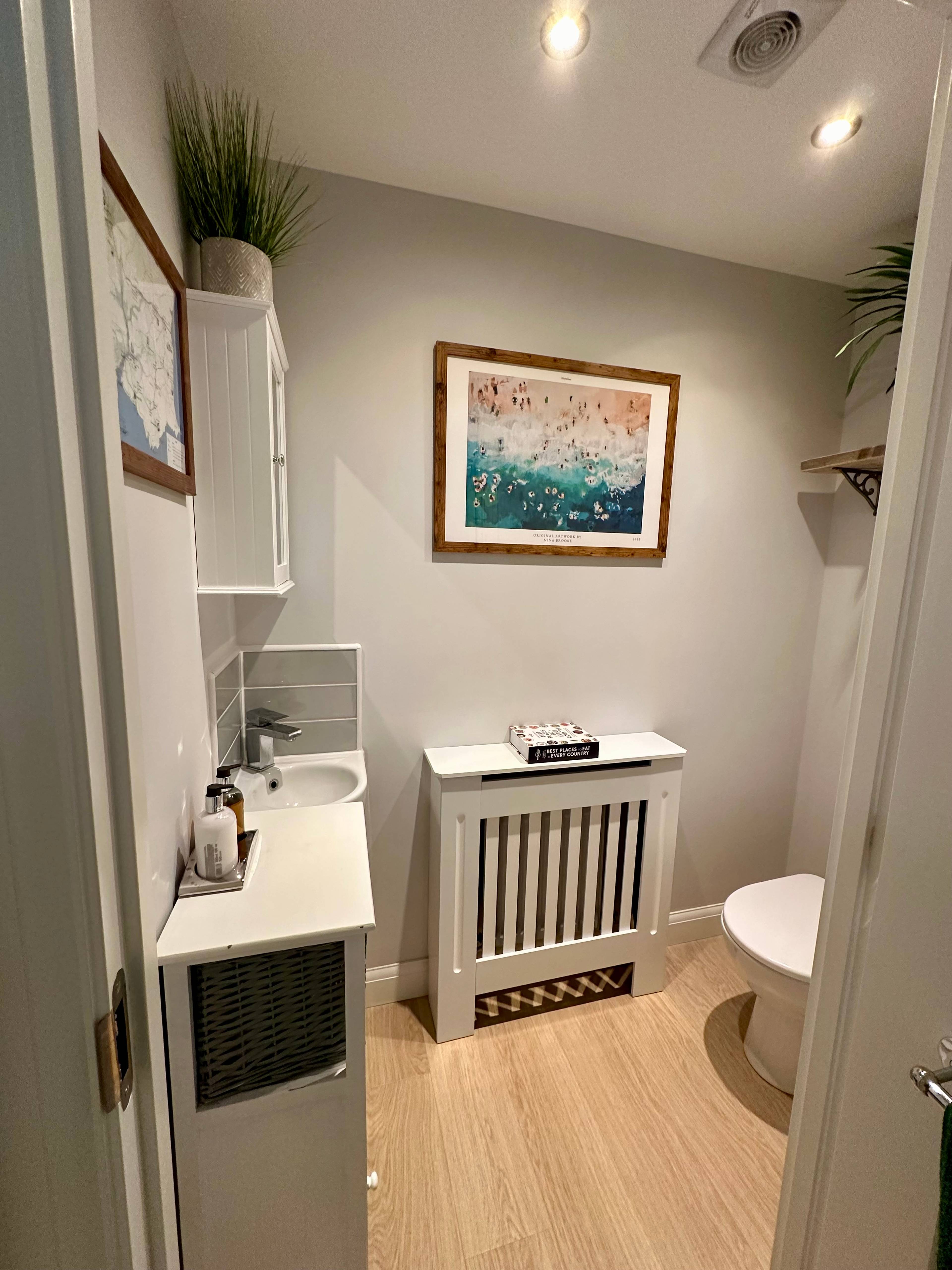 Downstairs Cloakroom