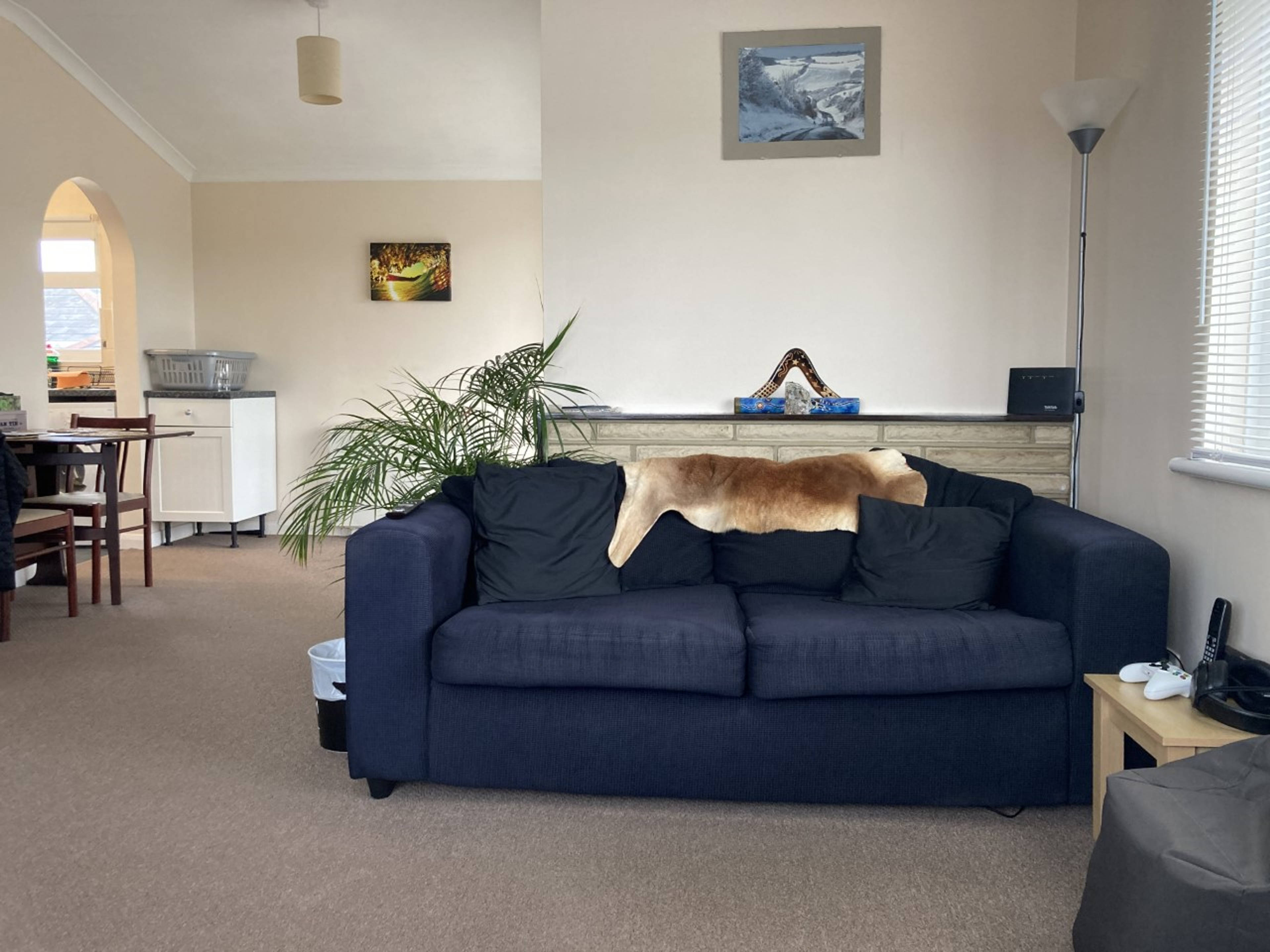 Lounge/Dining Room