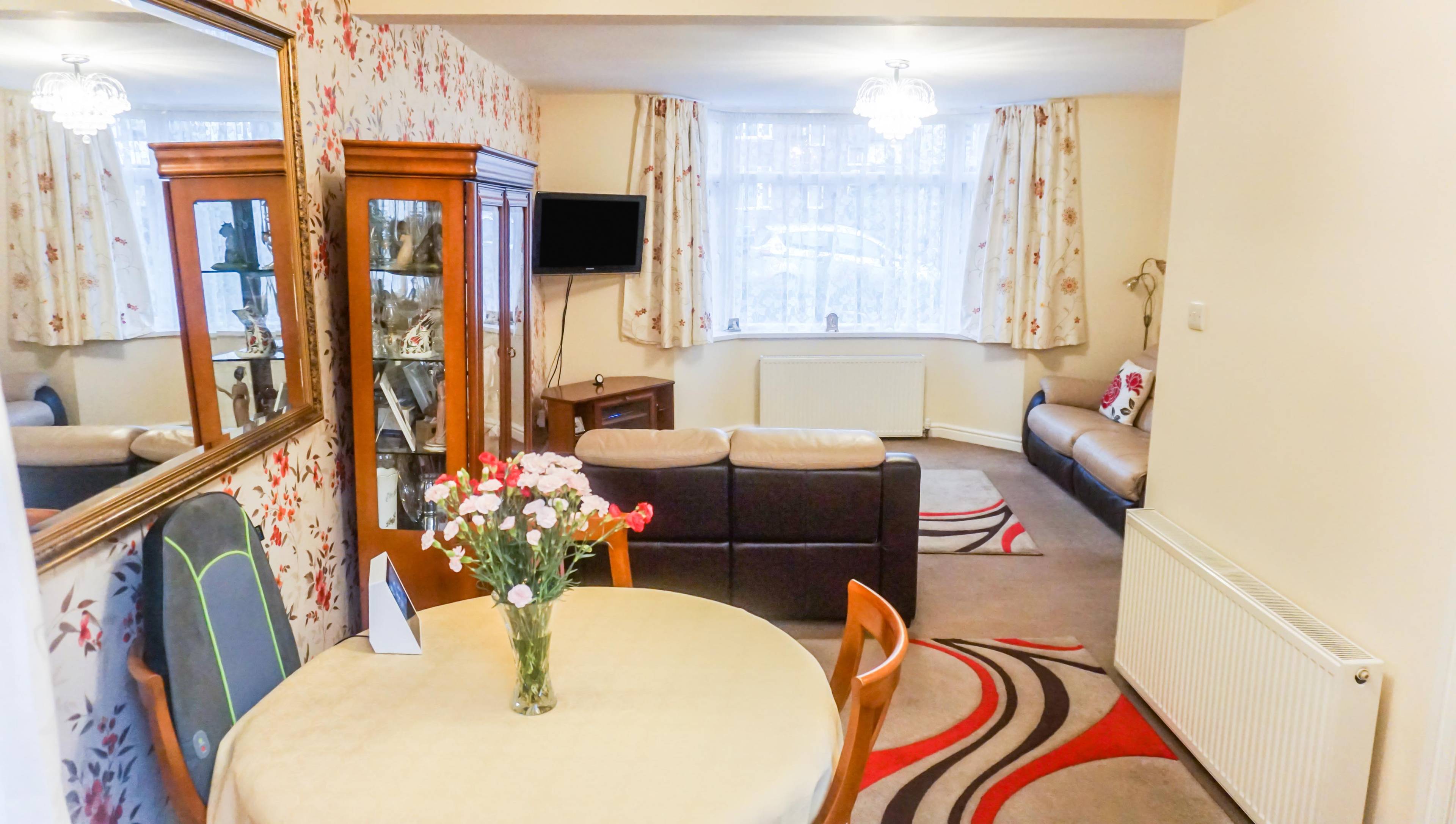 Lounge/dining Room
